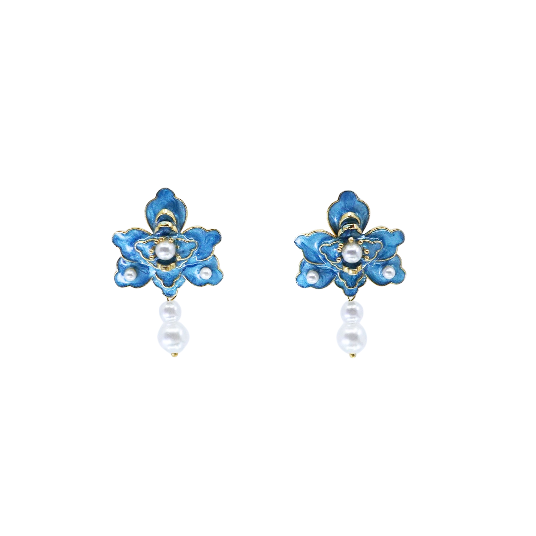 Imitation Kingfisher Flower Studs with Pearls - Yun Boutique