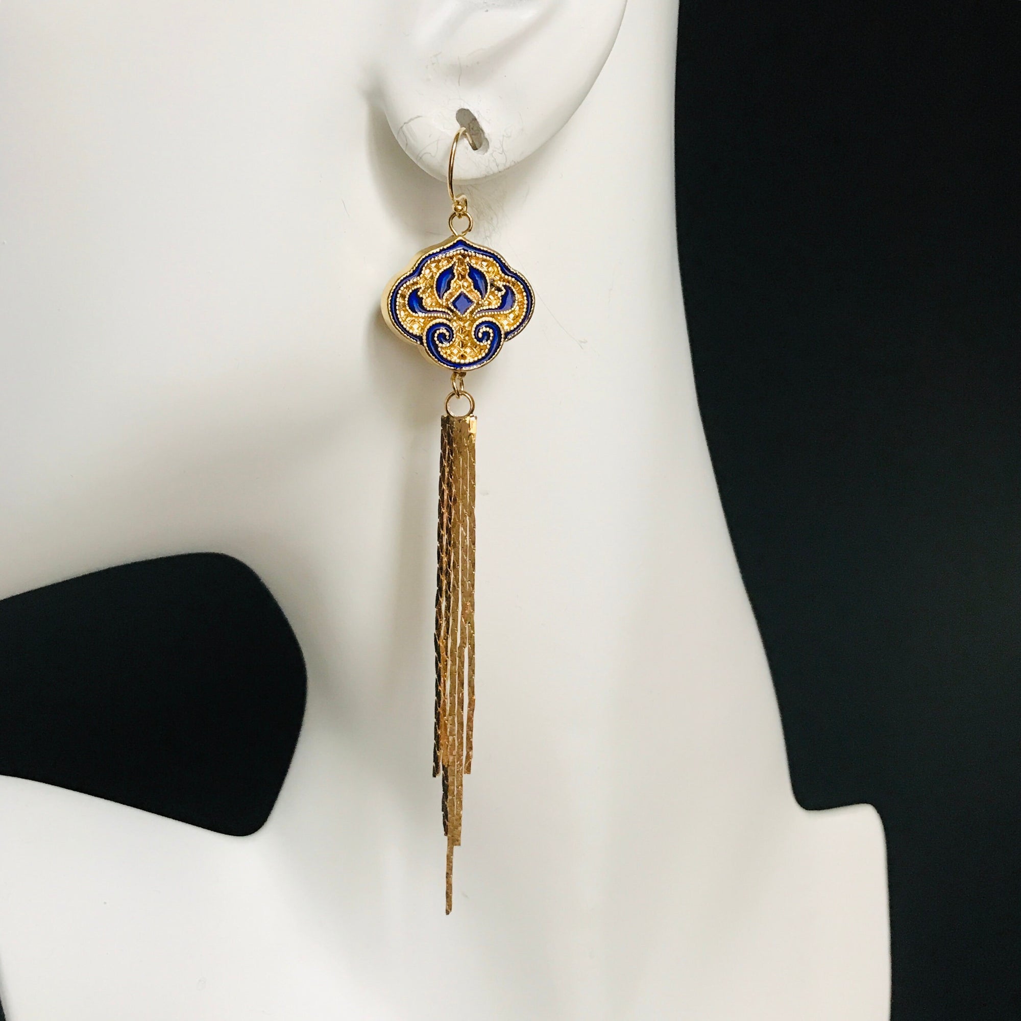 Auspicious Clouds Tassel Earrings Gold - Yun Boutique