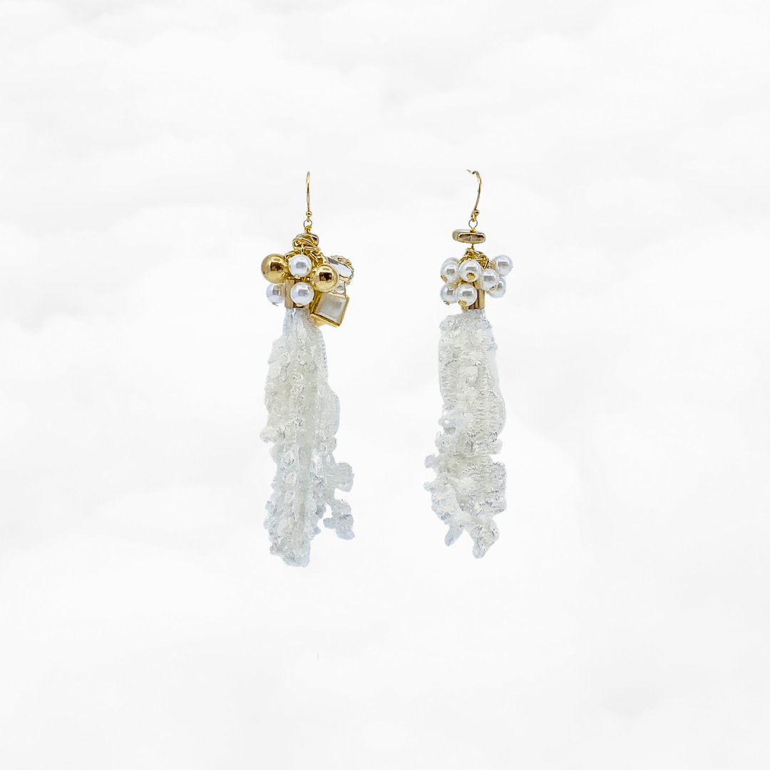 Asymmetrical White Lace Earrings | Yun Boutique