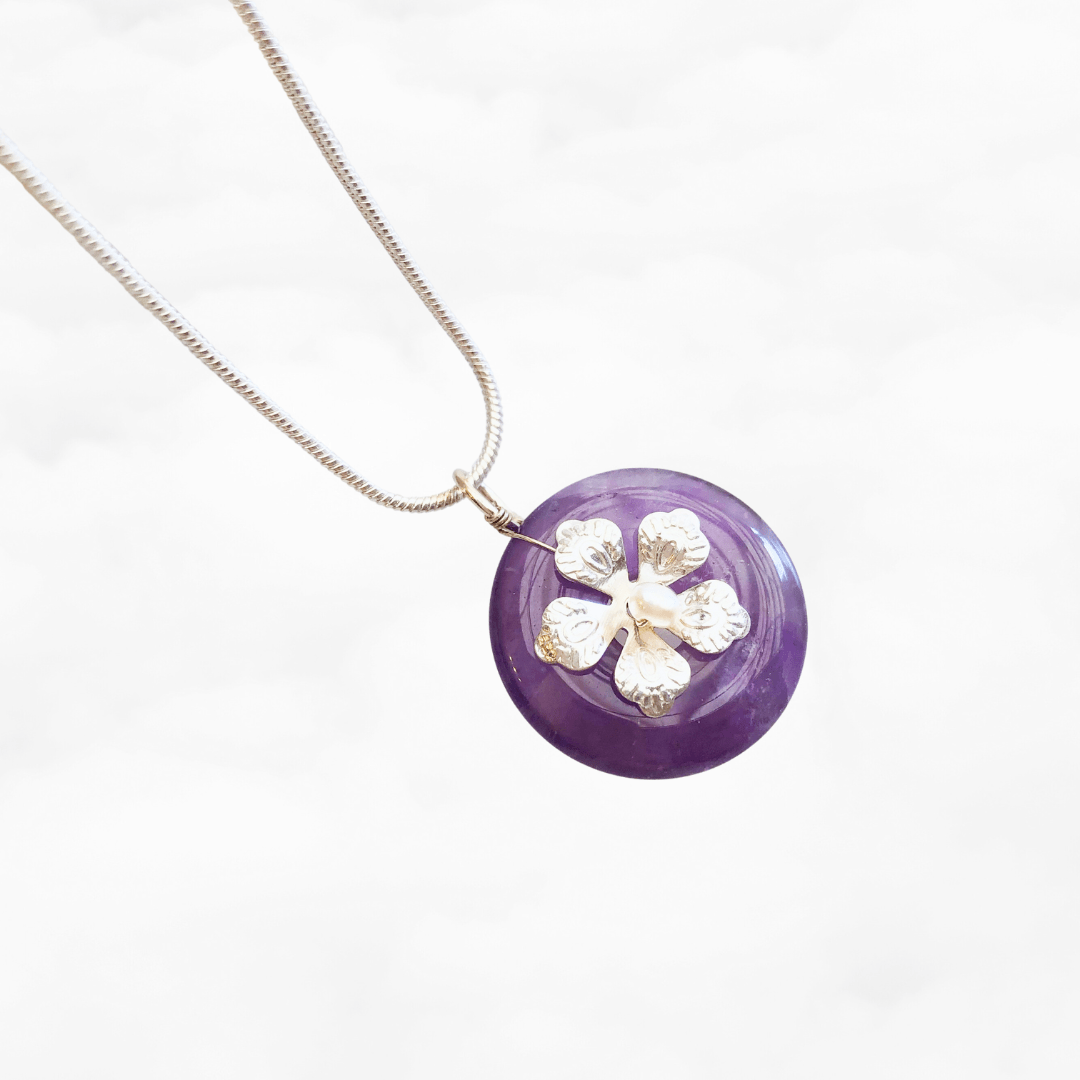 Amethyst Flower Necklace - Yun Boutique