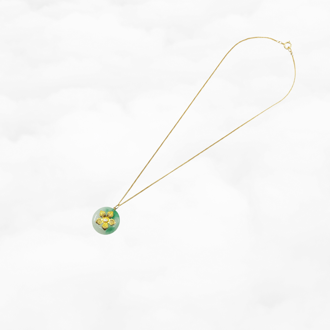 Gold Floral Jade Necklace - Yun Boutique