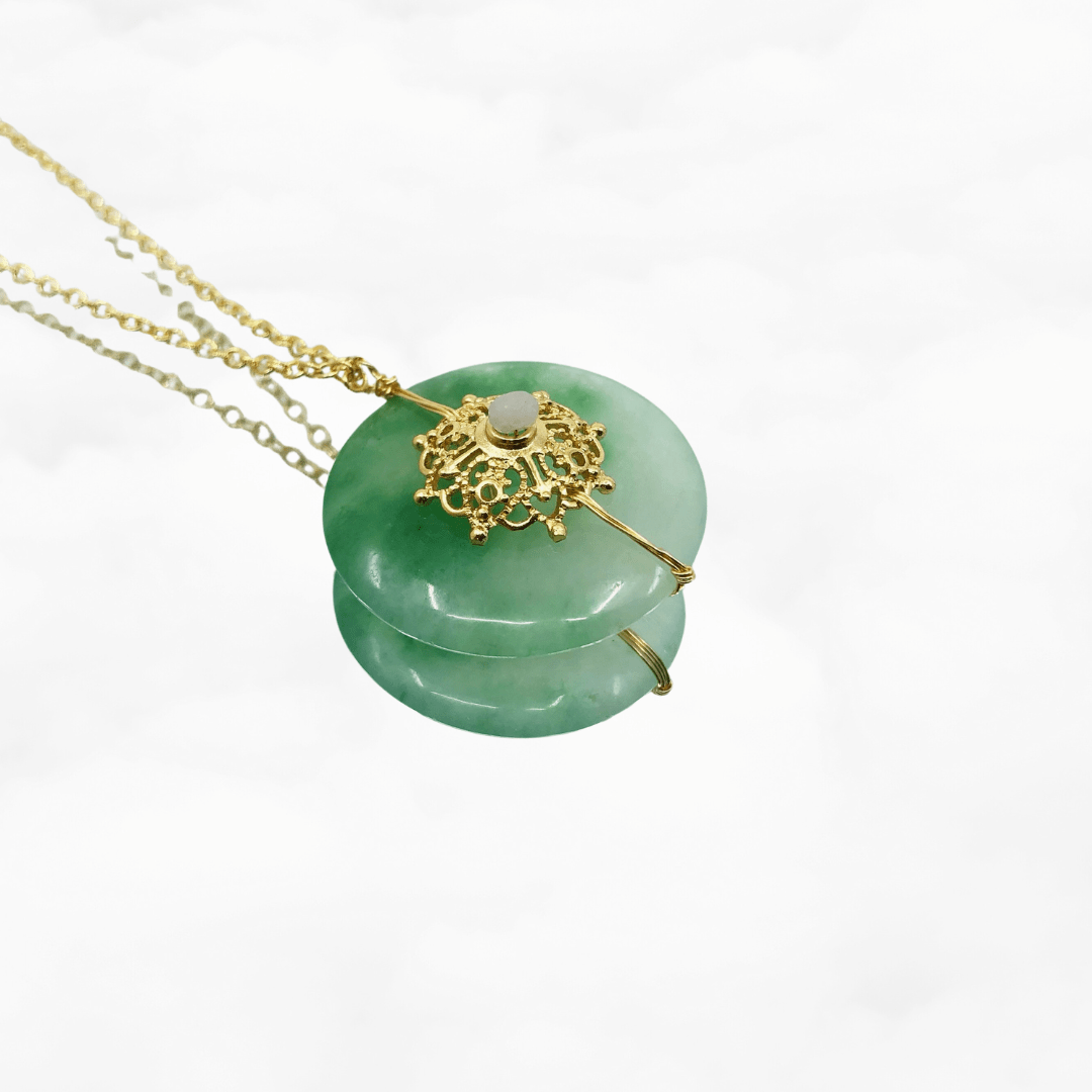 Gold Jade Mandala Necklace - Yun Boutique