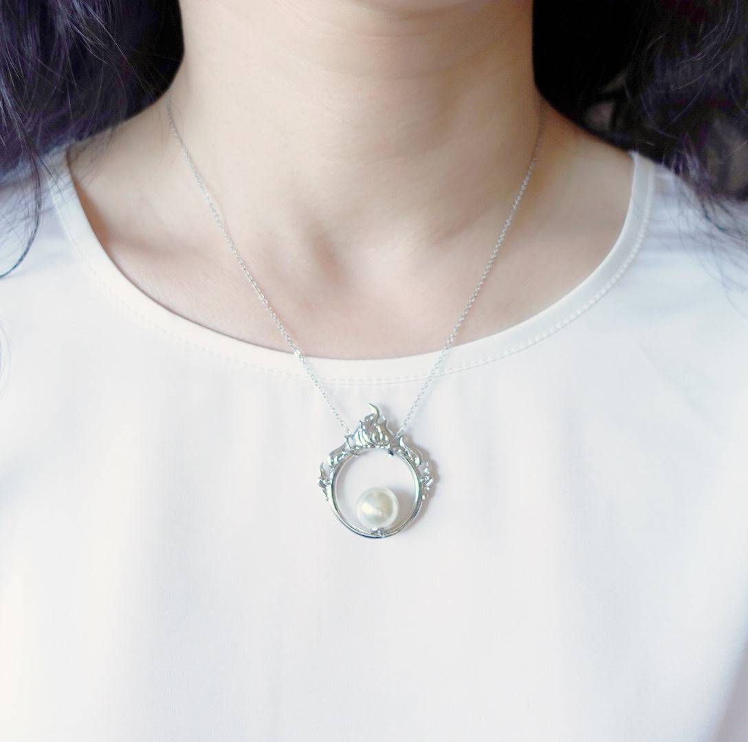 Sacred Fire Necklace Silver - Yun Boutique