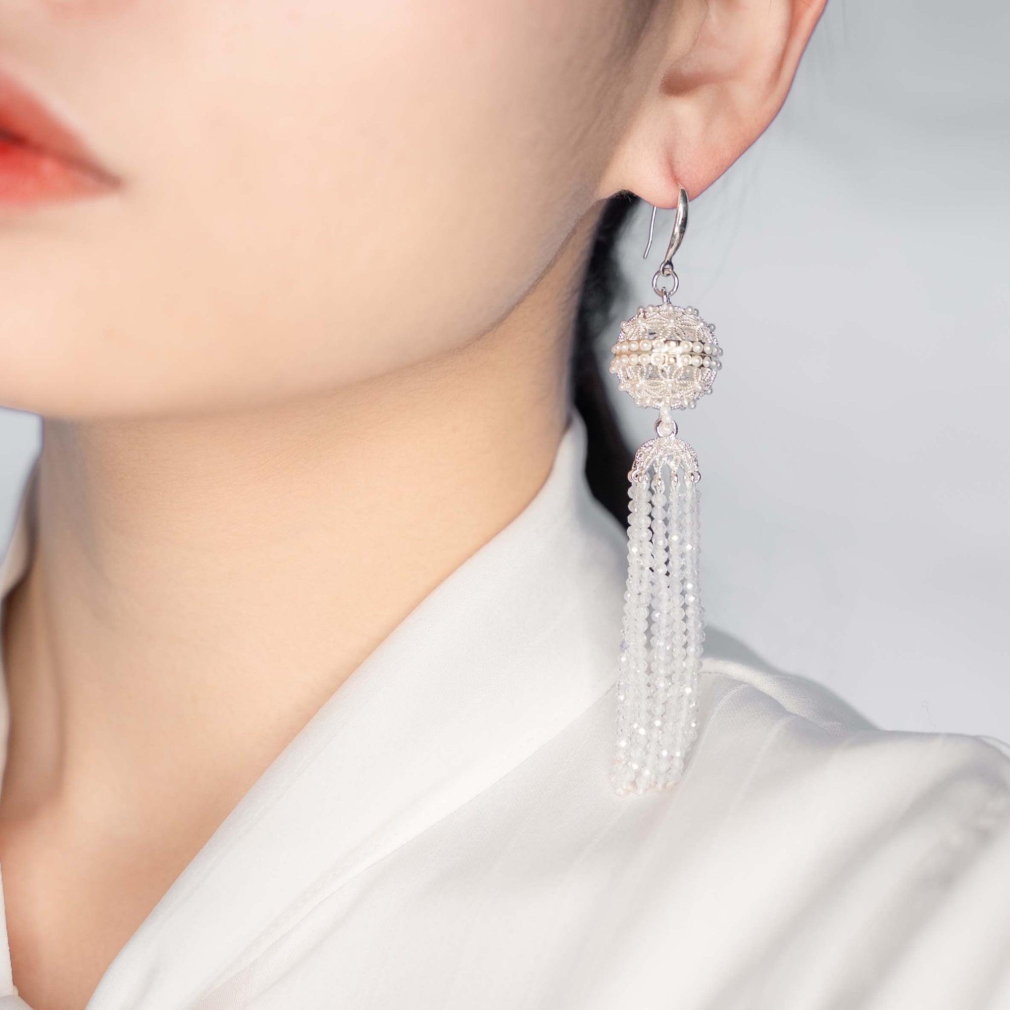 Herbal Locket Crystal Tassel Earrings - White Zirconia - Yun Boutique