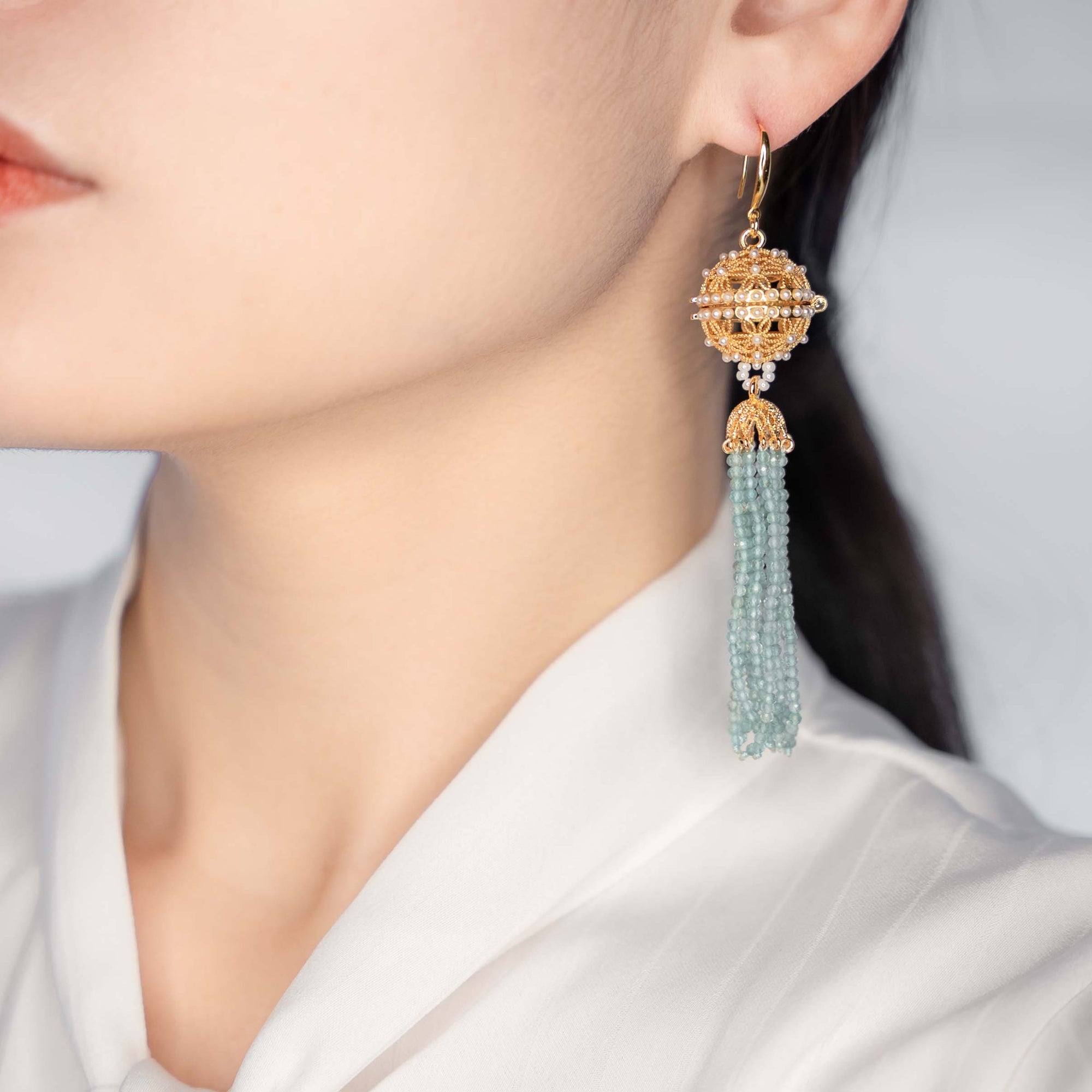 Herbal Locket Crystal Tassel Earrings - Aquamarine - Yun Boutique