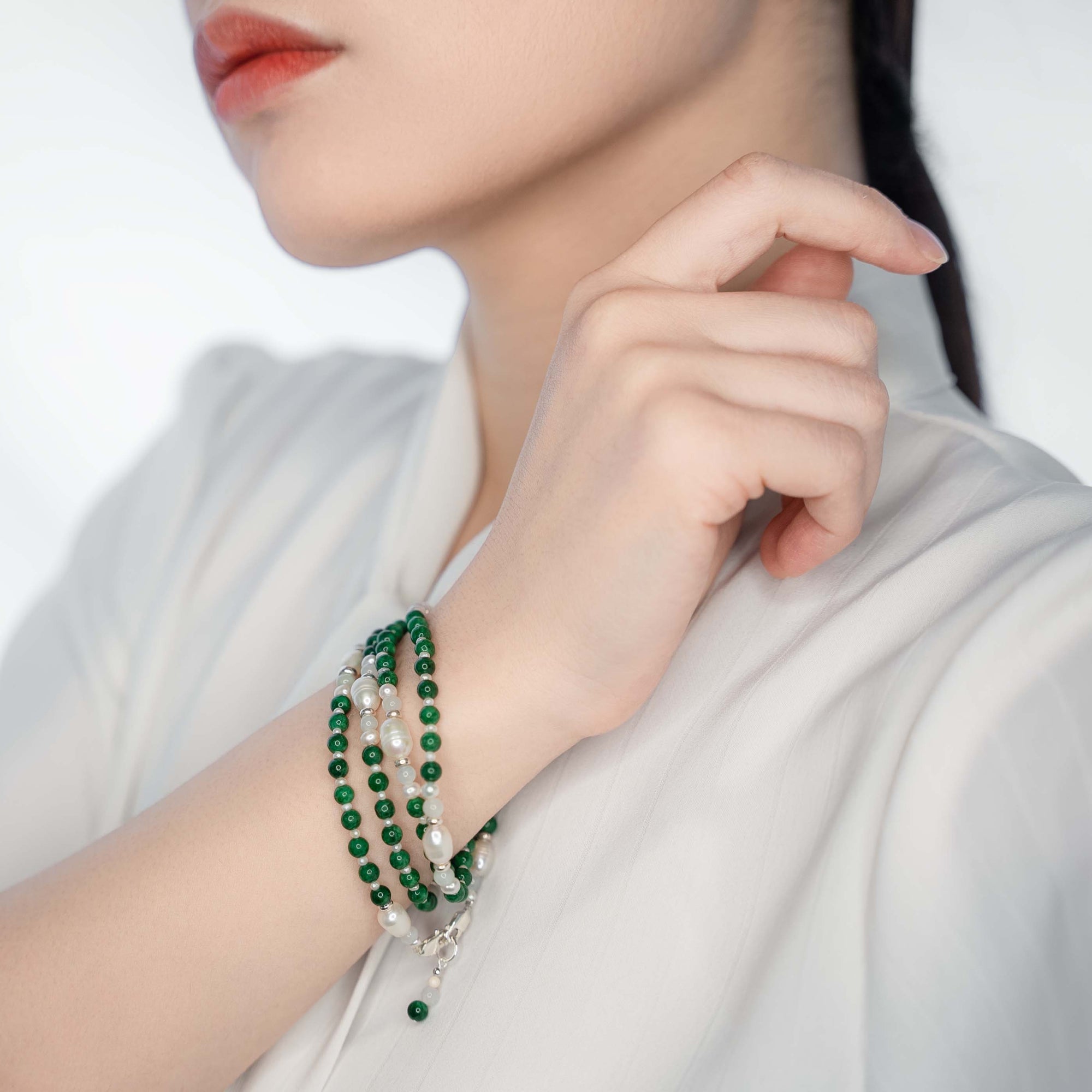 Return to Origin Green Jade Lariat Necklace - Yun Boutique