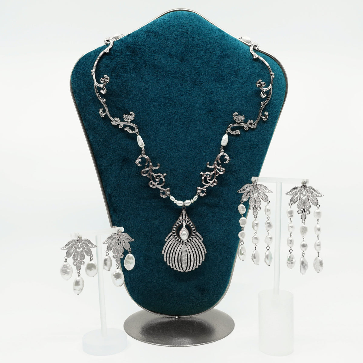 Silver Phoenix Statement Necklace and Earrings Set - Yun Boutique