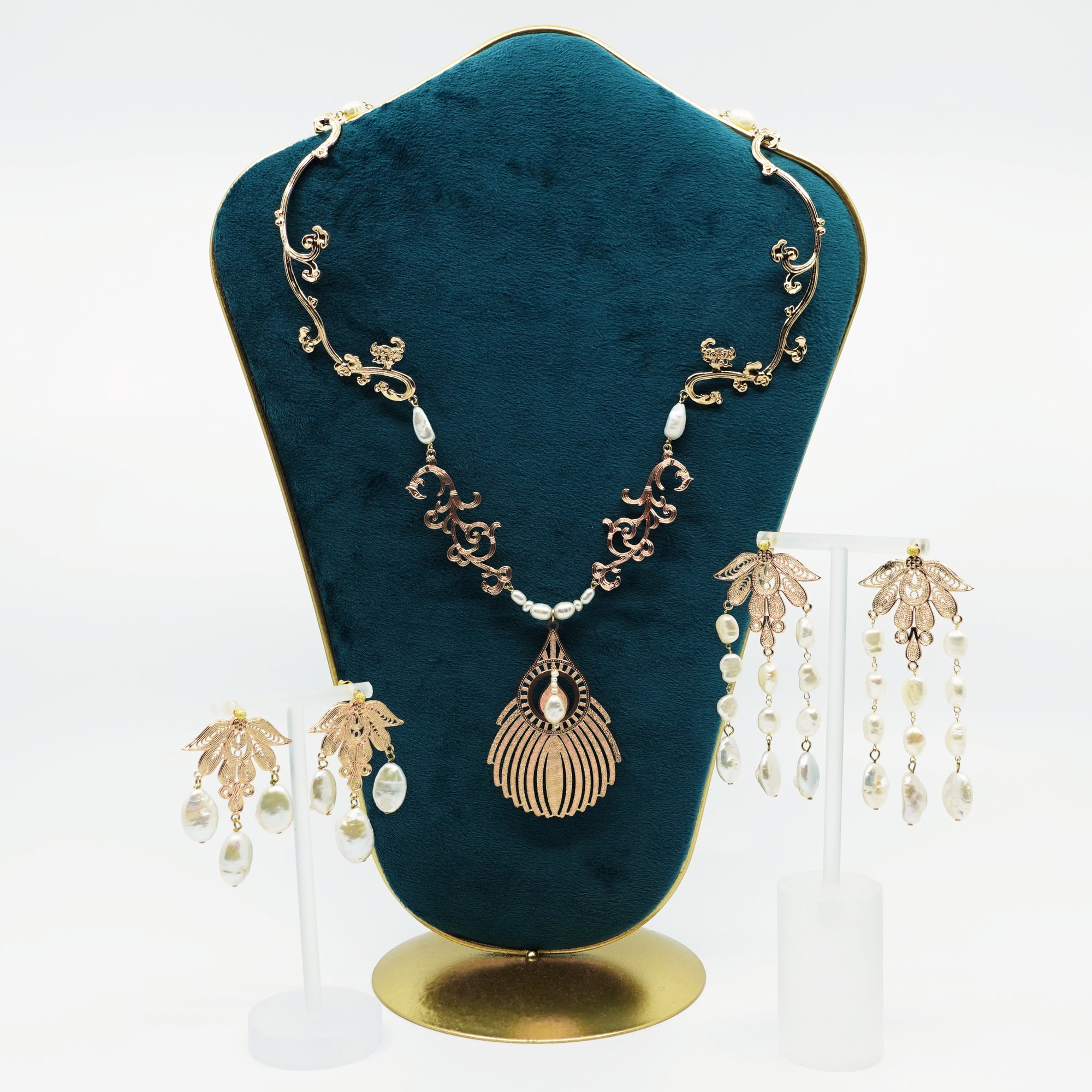 Gold Phoenix Statement Necklace and Earrings Set - Yun Boutique