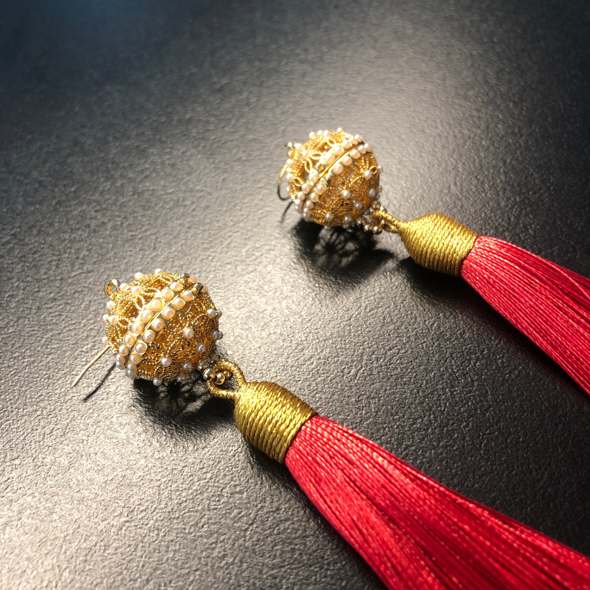 Herbal Locket Silk Tassel Earrings - Red - Yun Boutique