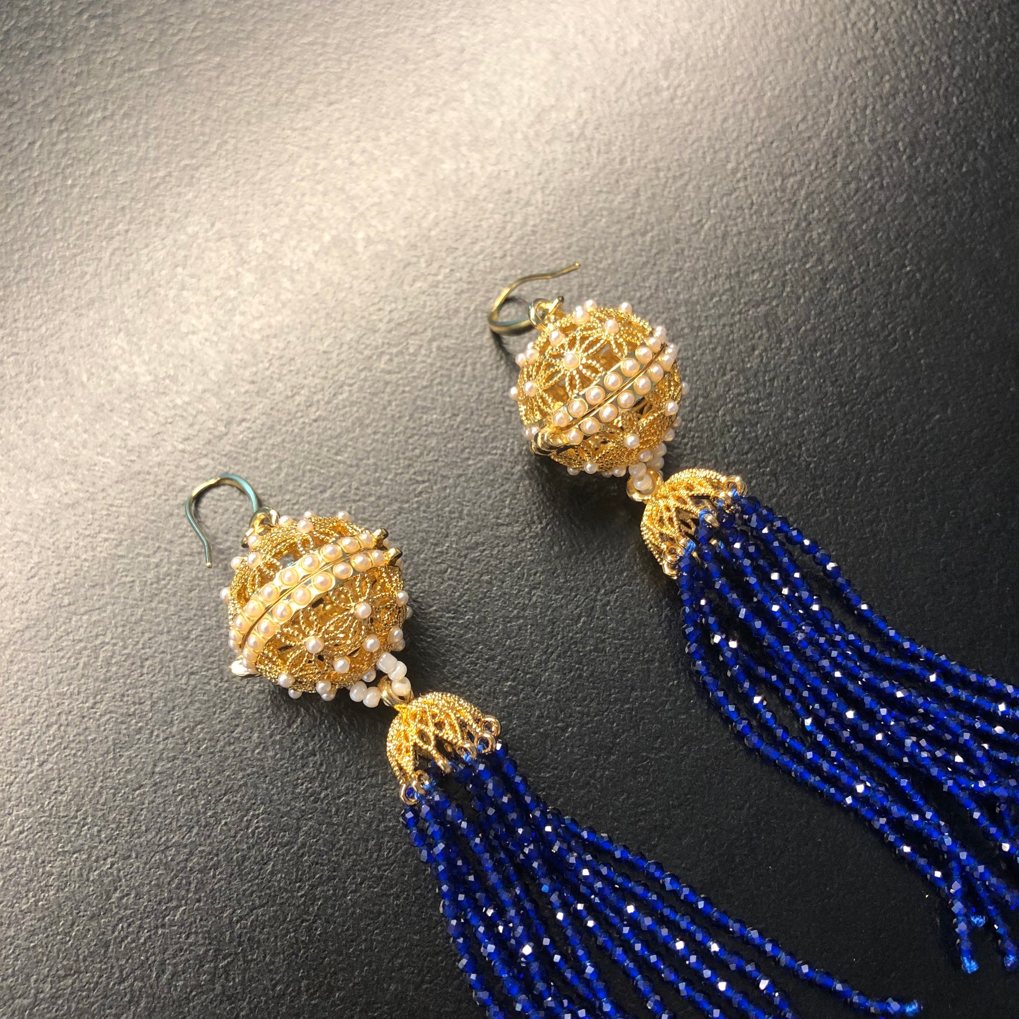 Herbal Locket Crystal Tassel Earrings - Lapis Spinel - Yun Boutique