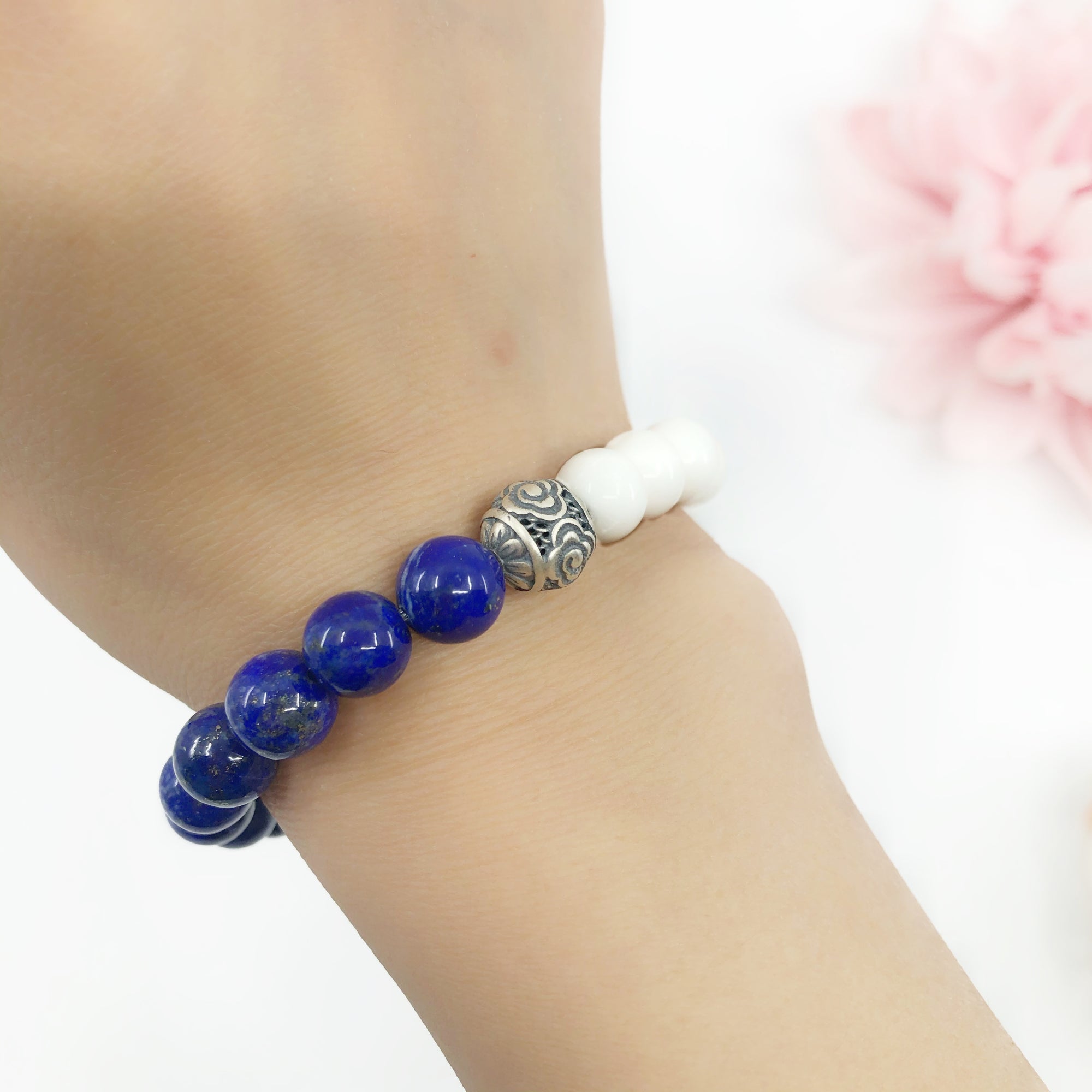 Auspicious Clouds Lapis and Tridacna Bracelet