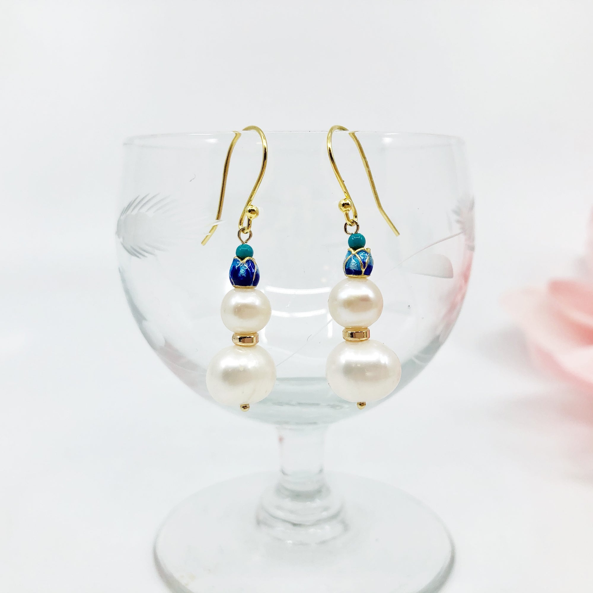 Duo Pearl Earrings Gold - Yun Boutique