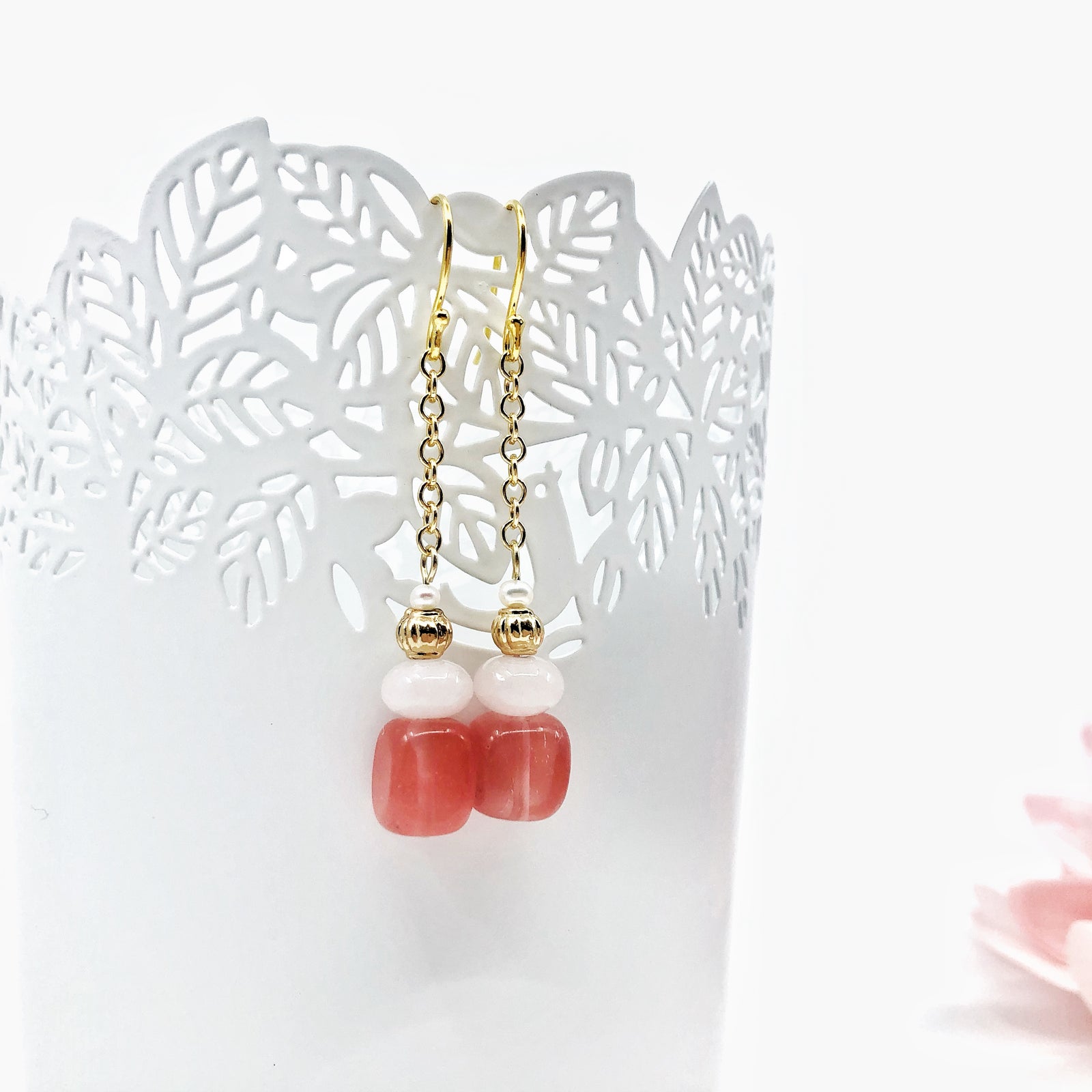 Cherry Quartz Earrings Gold - Yun Boutique