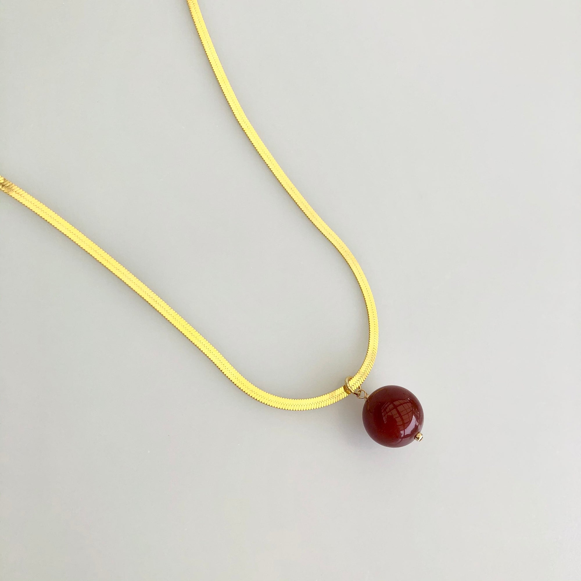 Large Carnelian Pendant Necklace with Gold Herringbone Chain