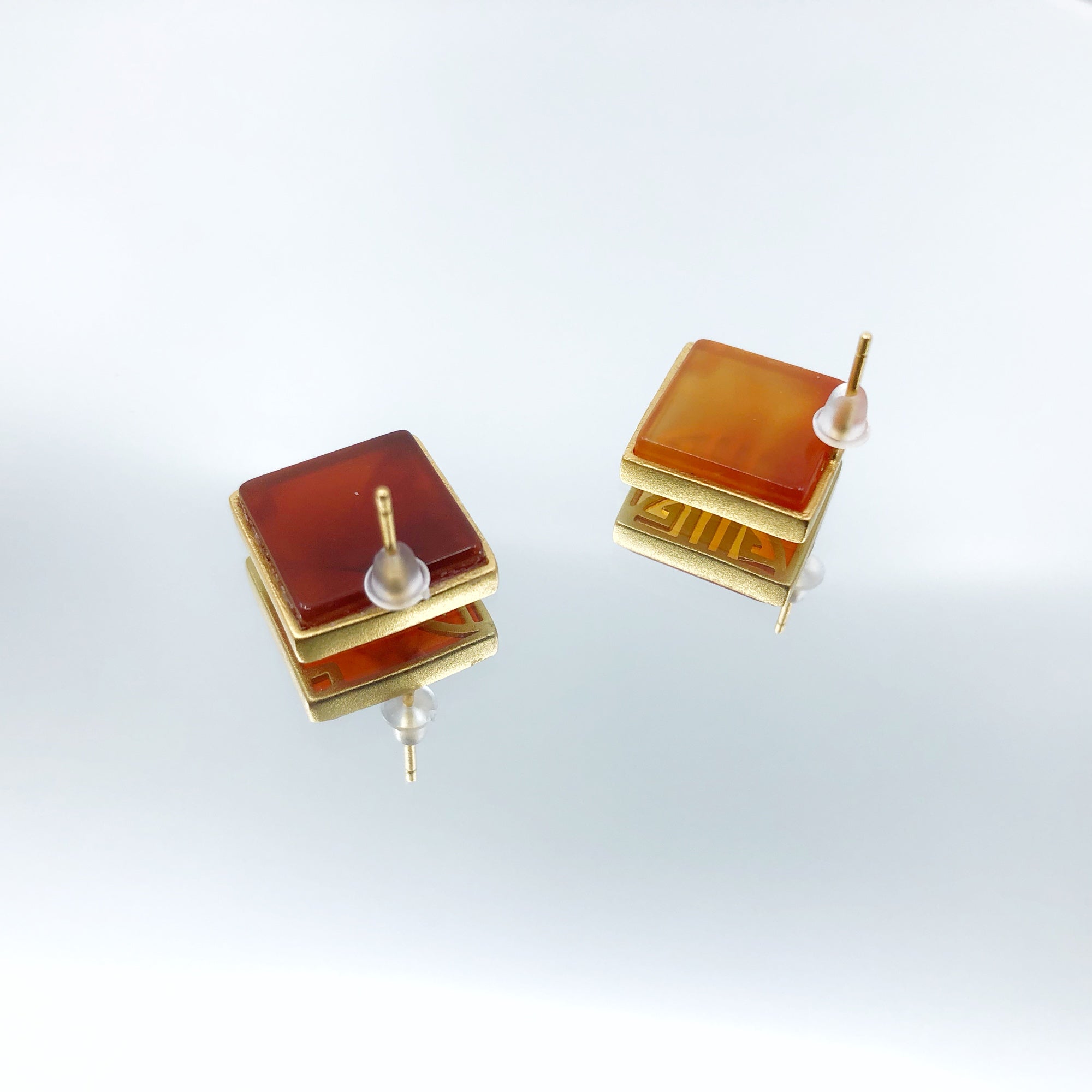 Gold Square Carnelian Studs - Yun Boutique