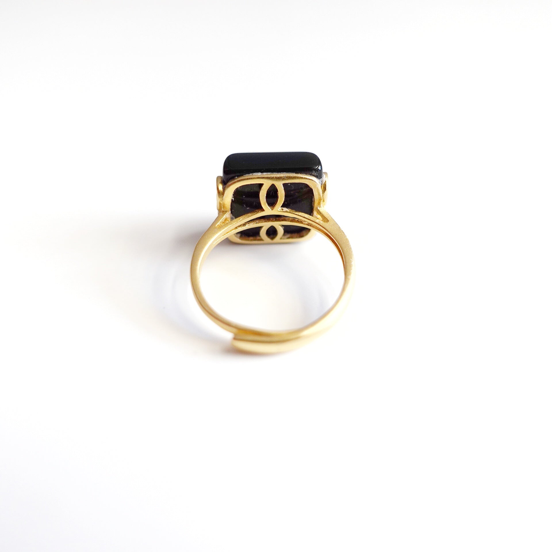 Gold Square Obsidian Ring - Yun Boutique