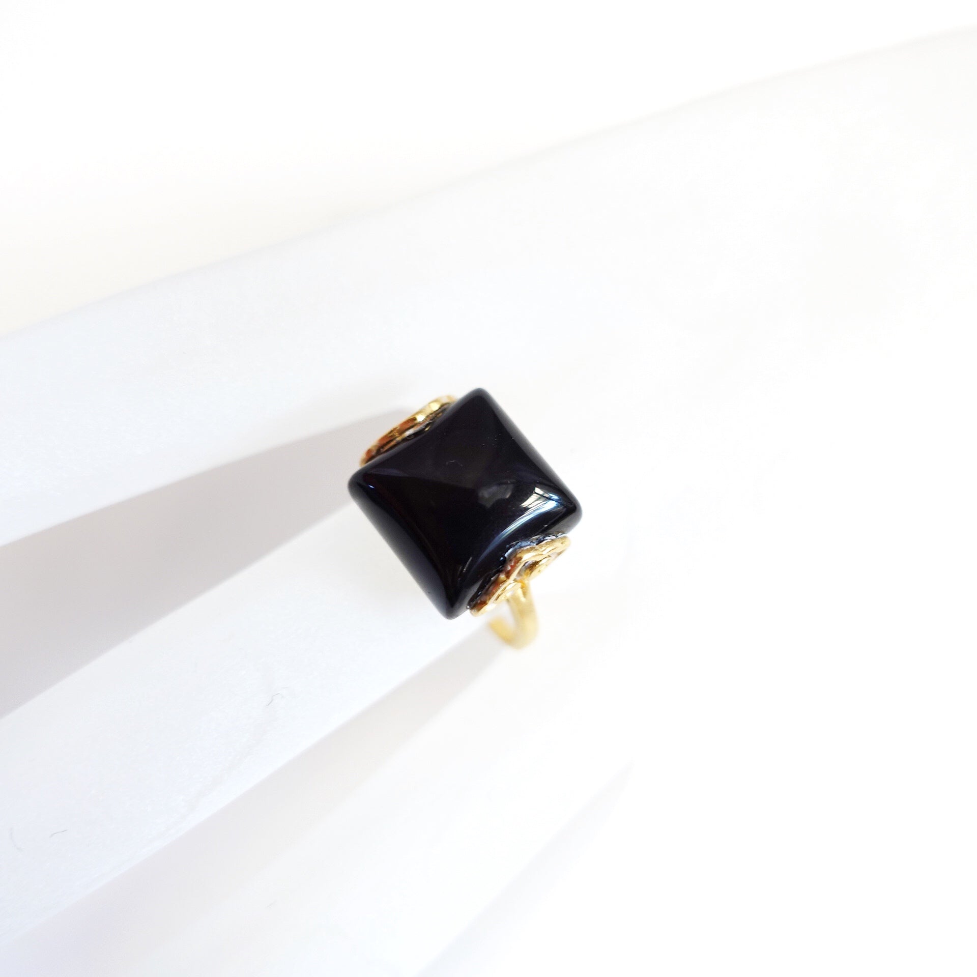 Gold Square Obsidian Ring - Yun Boutique