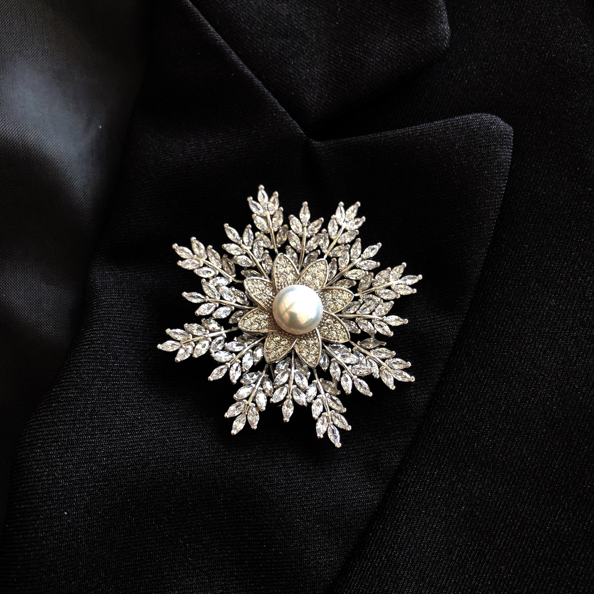 Silver Plated Snowflake Zircon Brooch Pendant