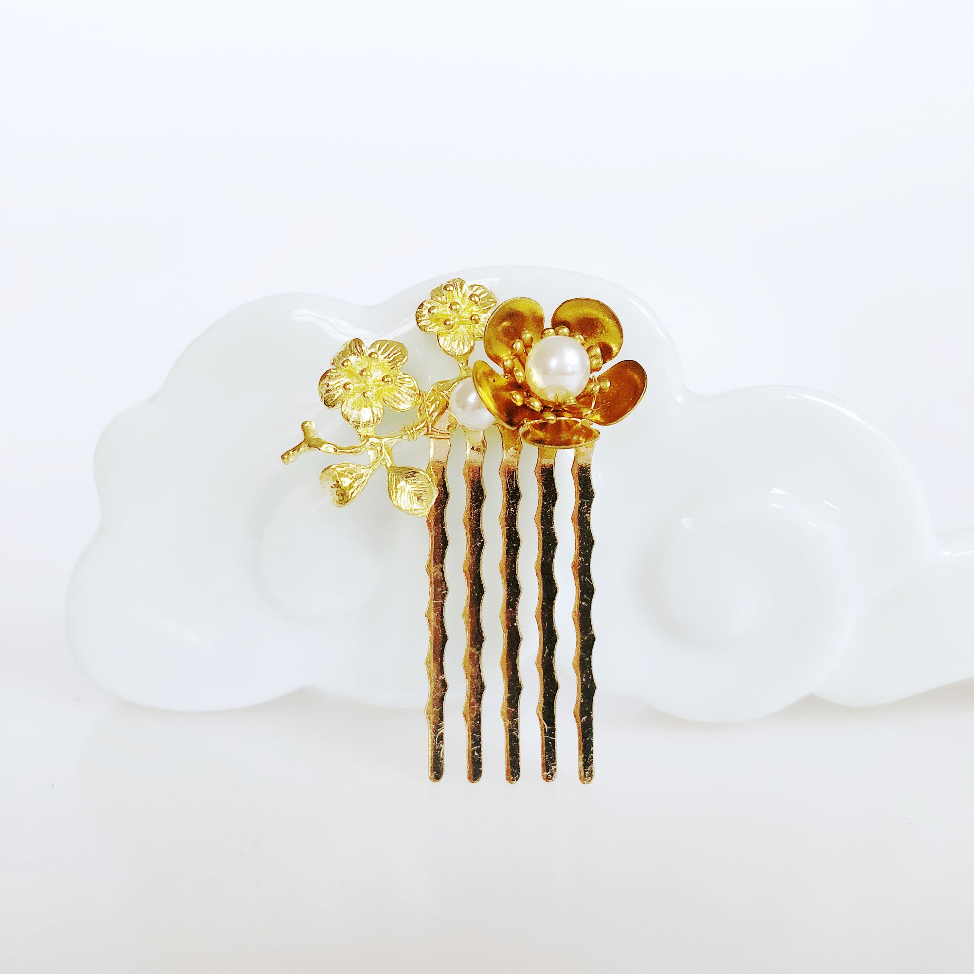 Gold Plum Blossom Hair Combs