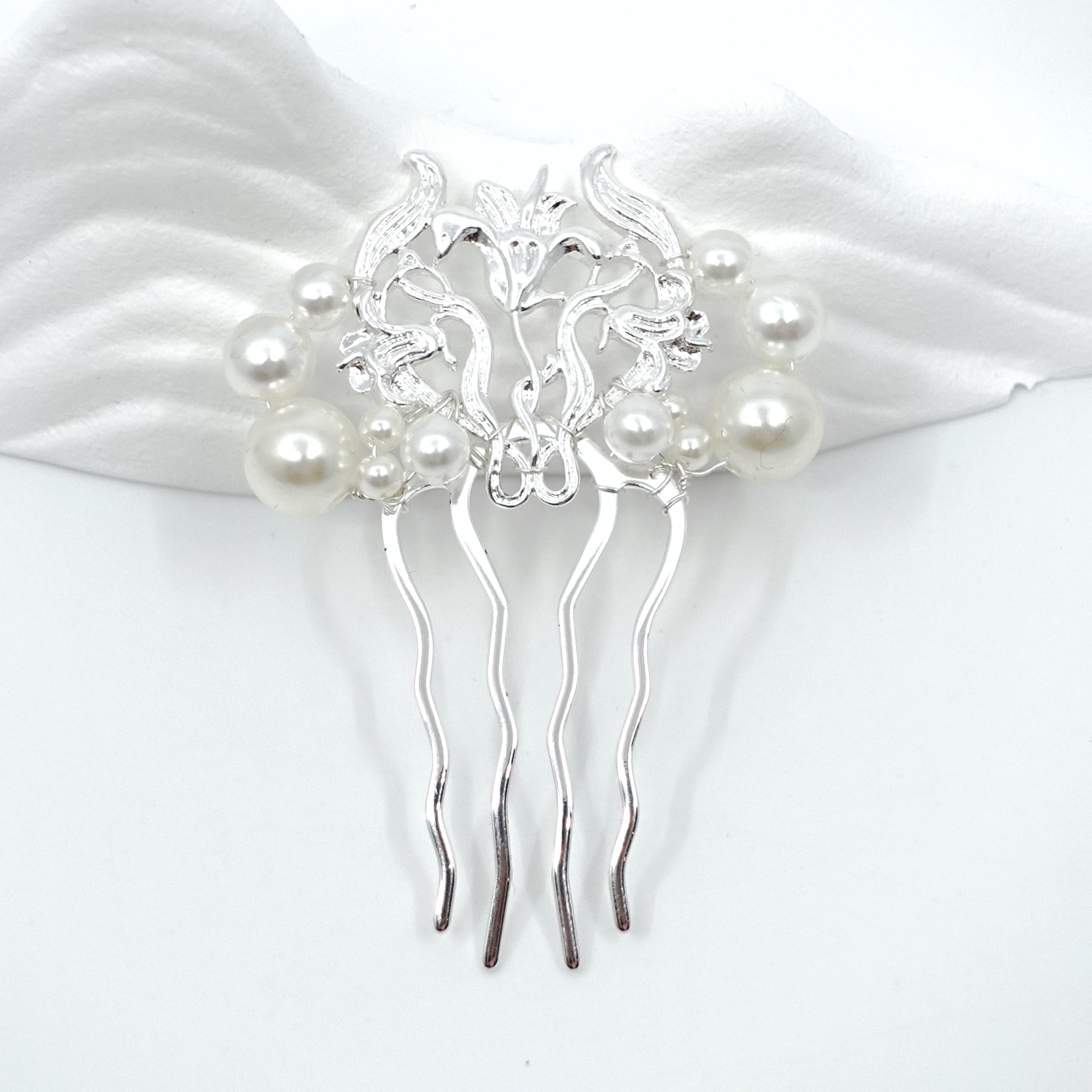 Lily Flower Hair Comb Silver - Yun Boutique