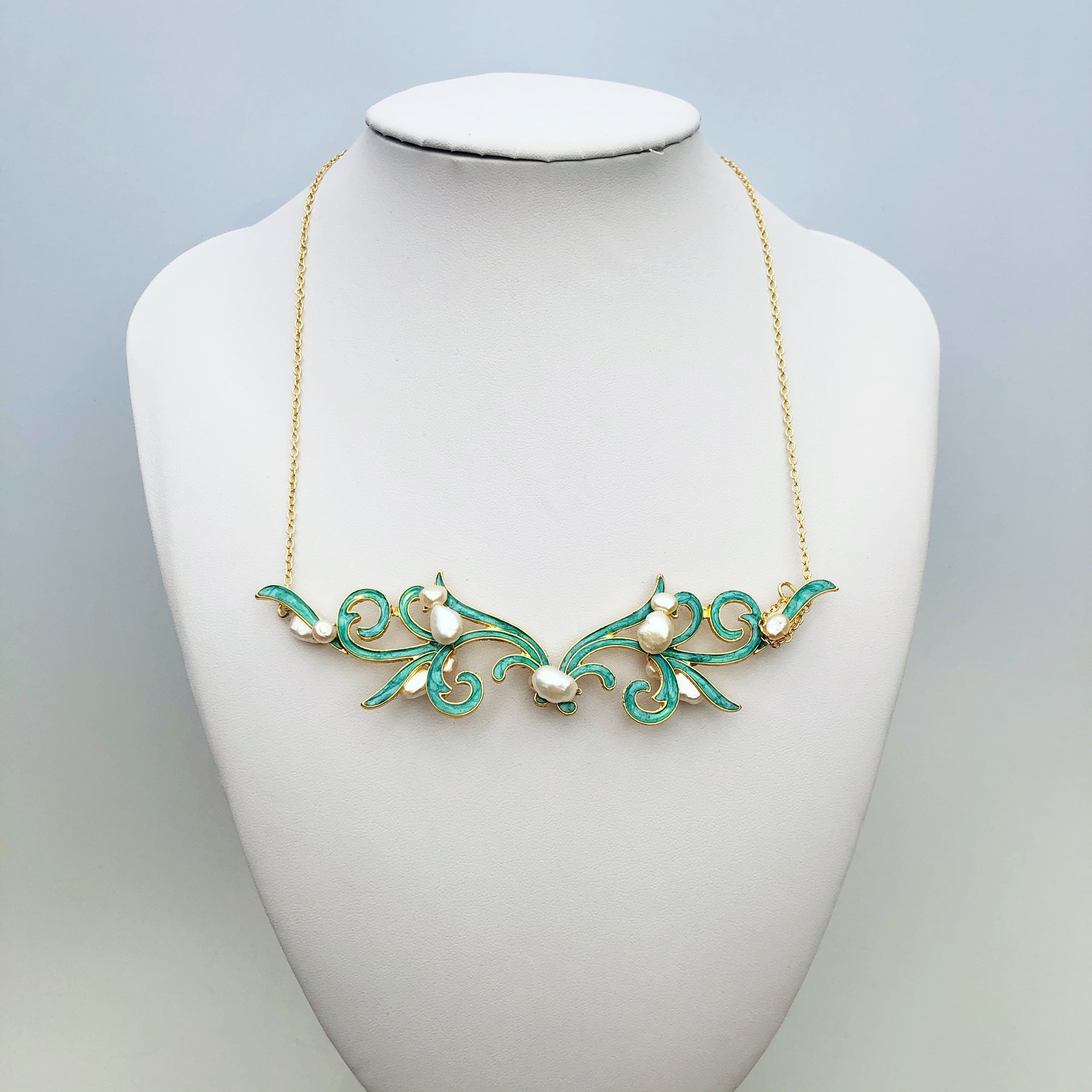 Imitation Kingfisher Gold Enamel Wing Necklace - Yun Boutique