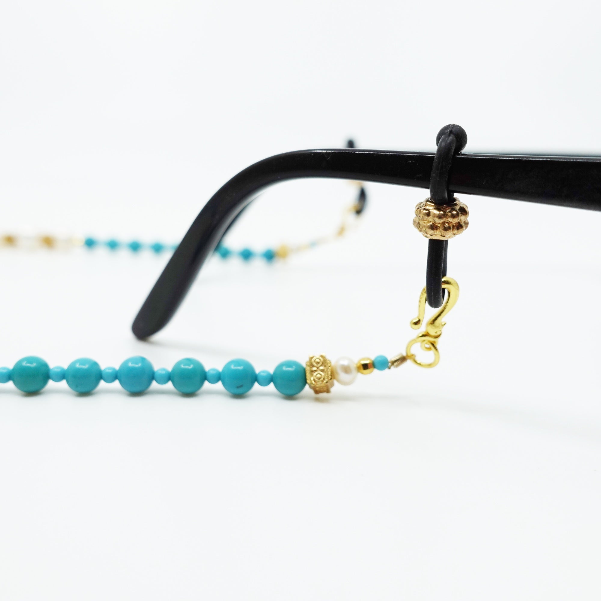 Return to Origin Natural Turquoise Beaded Necklace - Yun Boutique