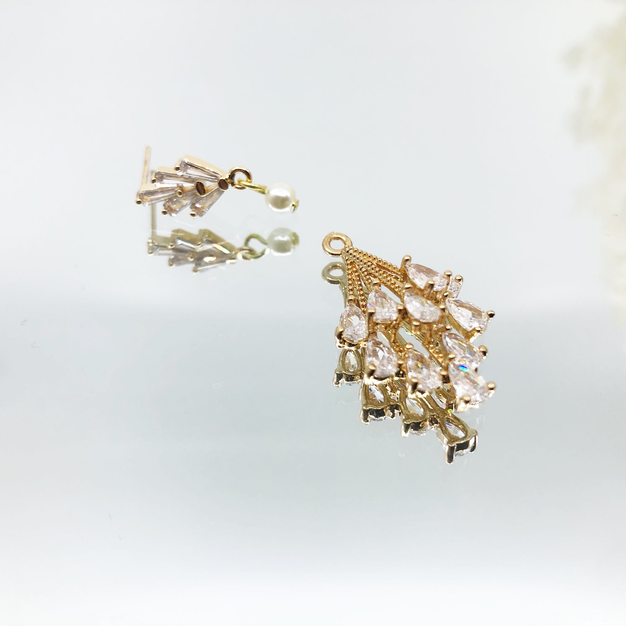 Versatile Firework Zircon Stud Earrings - Yun Boutique