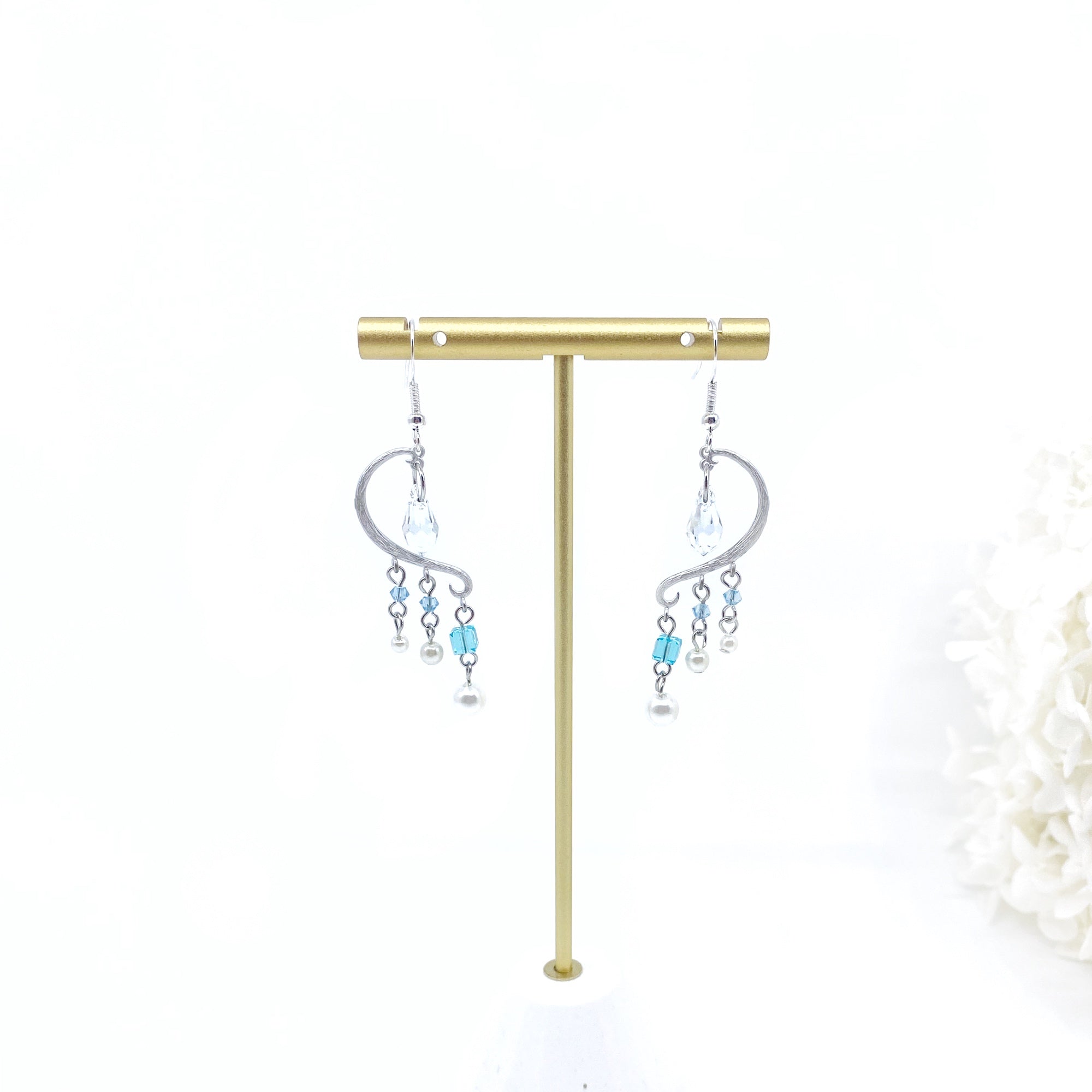 Yun Boutique Heavenly Elegance Chandelier Earrings with Swarovski - Silver Blue