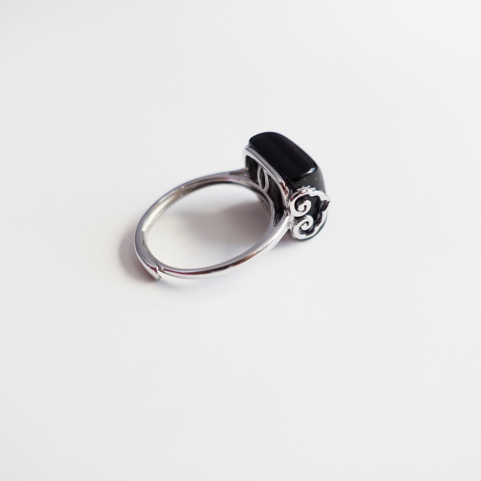 Black Obsidian Ring, Gemstone ring, Silver ring for women, silver ring for men, vintage ring, sterling silver ring, crystal ring, cocktail ring, square ring, gem rings, handmade ring, boutique ring, Asian ring, Yun Boutique Ring.