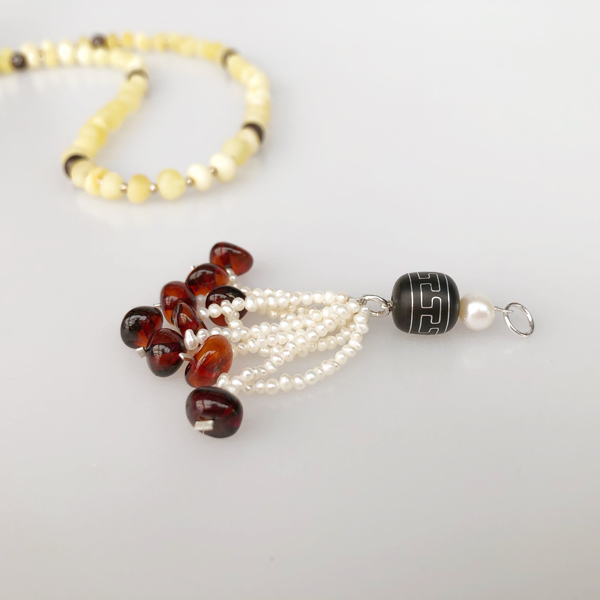 Return to Origin Amber Necklace Set - Yun Boutique