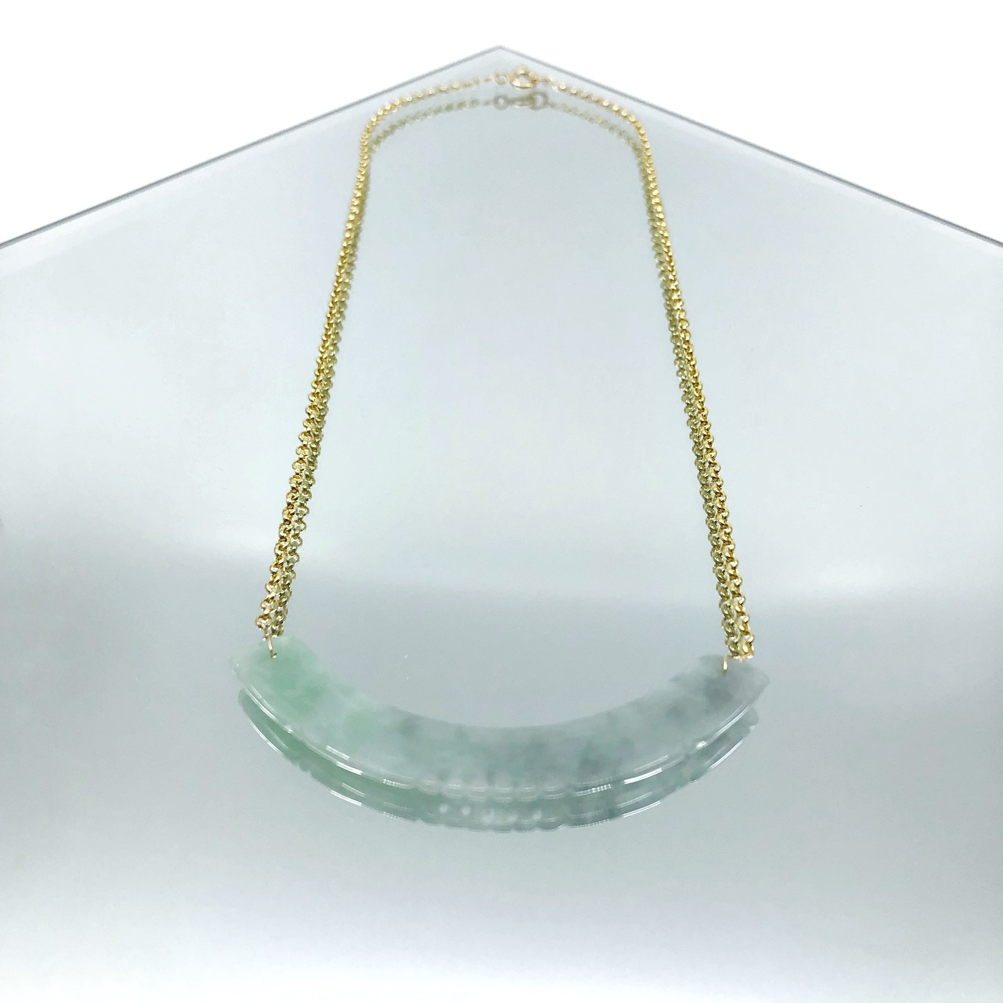 Mint Green Jadeite Huang Necklace - Yun Boutique