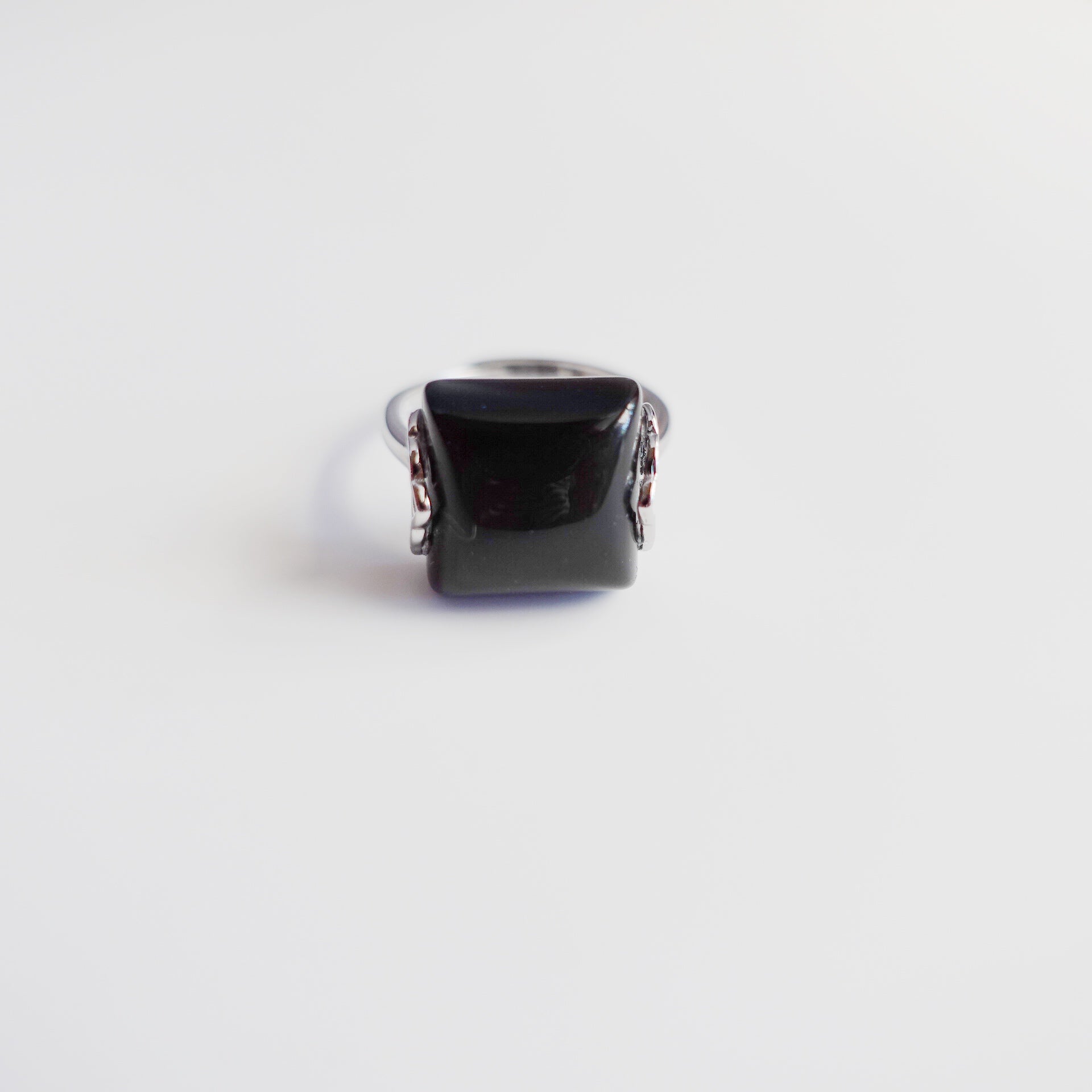 Black Obsidian Ring, Gemstone ring, Silver ring for women, silver ring for men, vintage ring, sterling silver ring, crystal ring, cocktail ring, square ring, gem rings, handmade ring, boutique ring, Asian ring, Yun Boutique Ring.