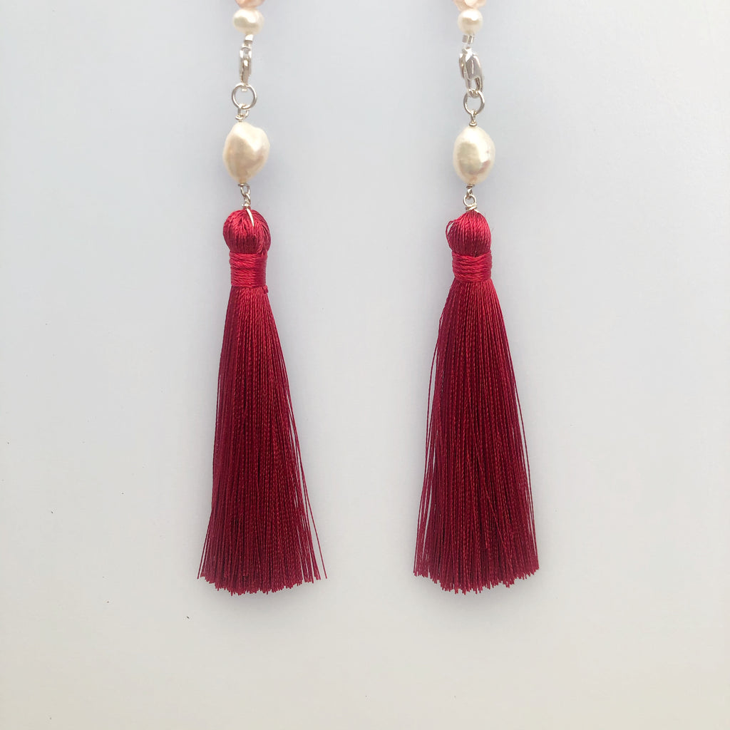 Yun Boutique Multi-style Baroque Pearl Lariat Necklace Set with Red Tassels Red Silk Tassels Gold