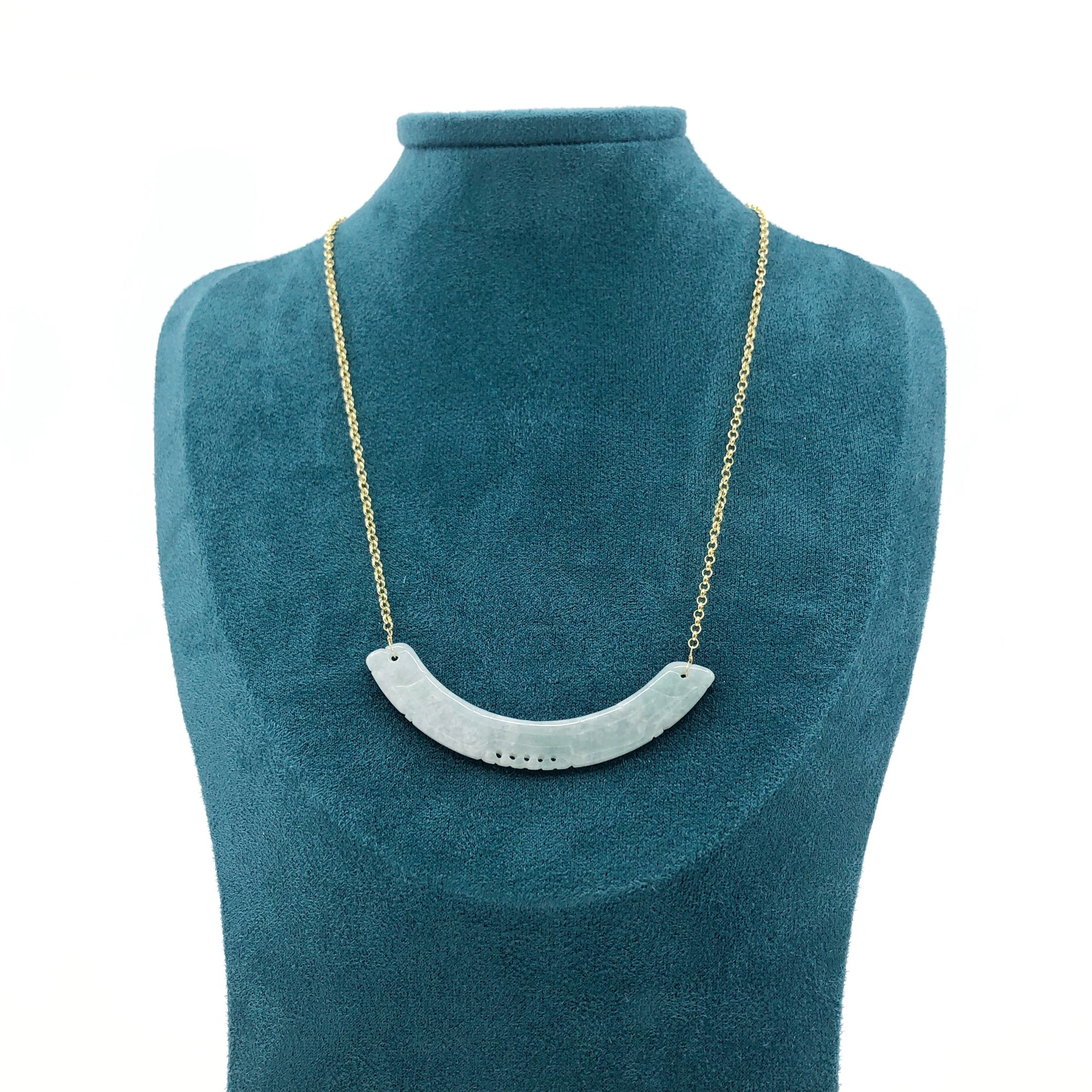 Mint Green Jadeite Huang Necklace - Yun Boutique