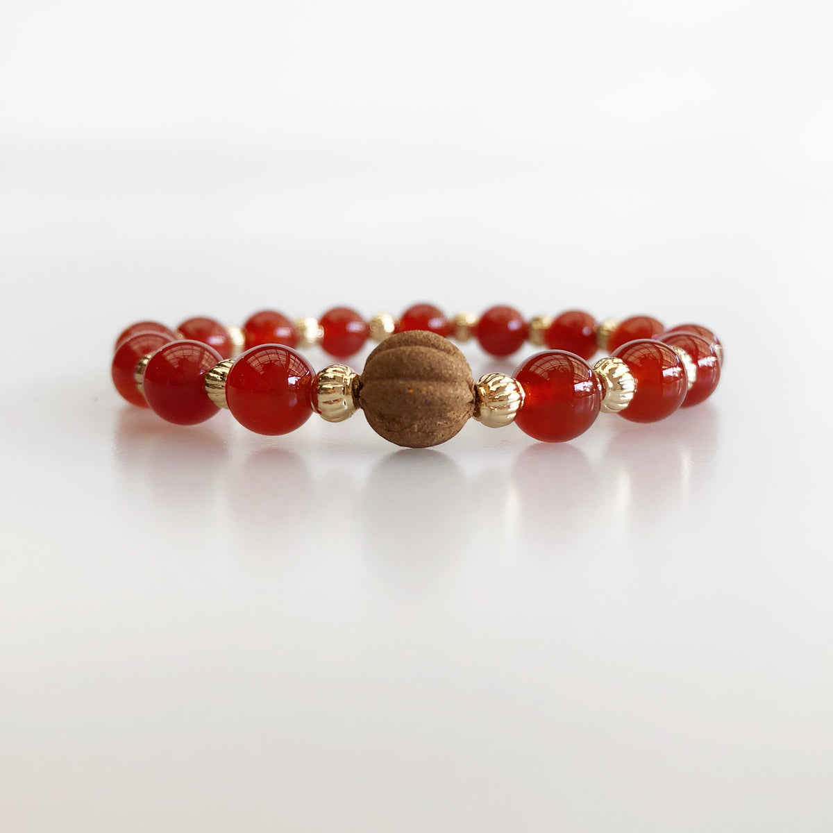 Vintage Style 8mm Carnelian Herbal Bracelet - Yun Boutique