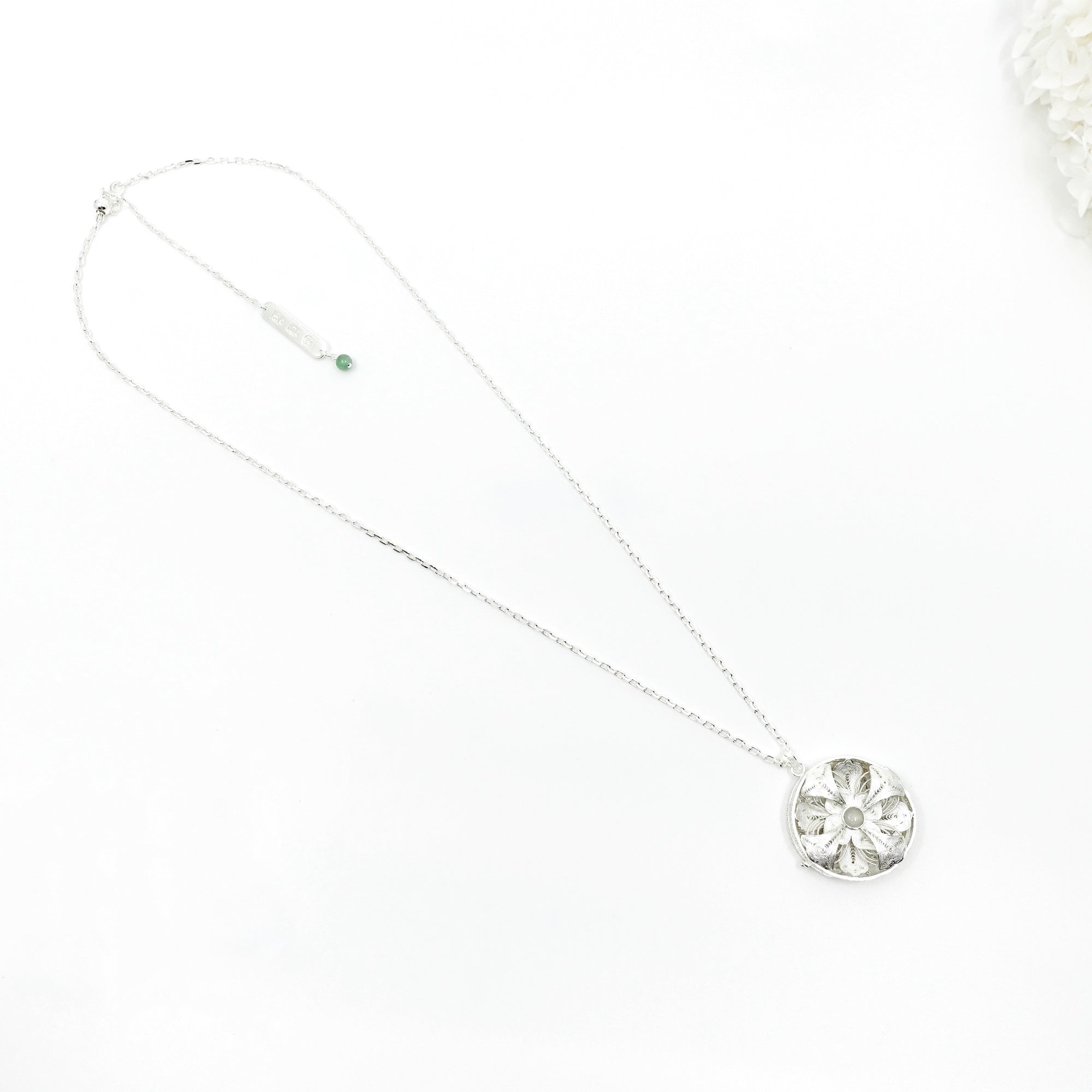 Auspicious Flower Filigree Pendant Necklace in Sterling Silver - Yun Boutique