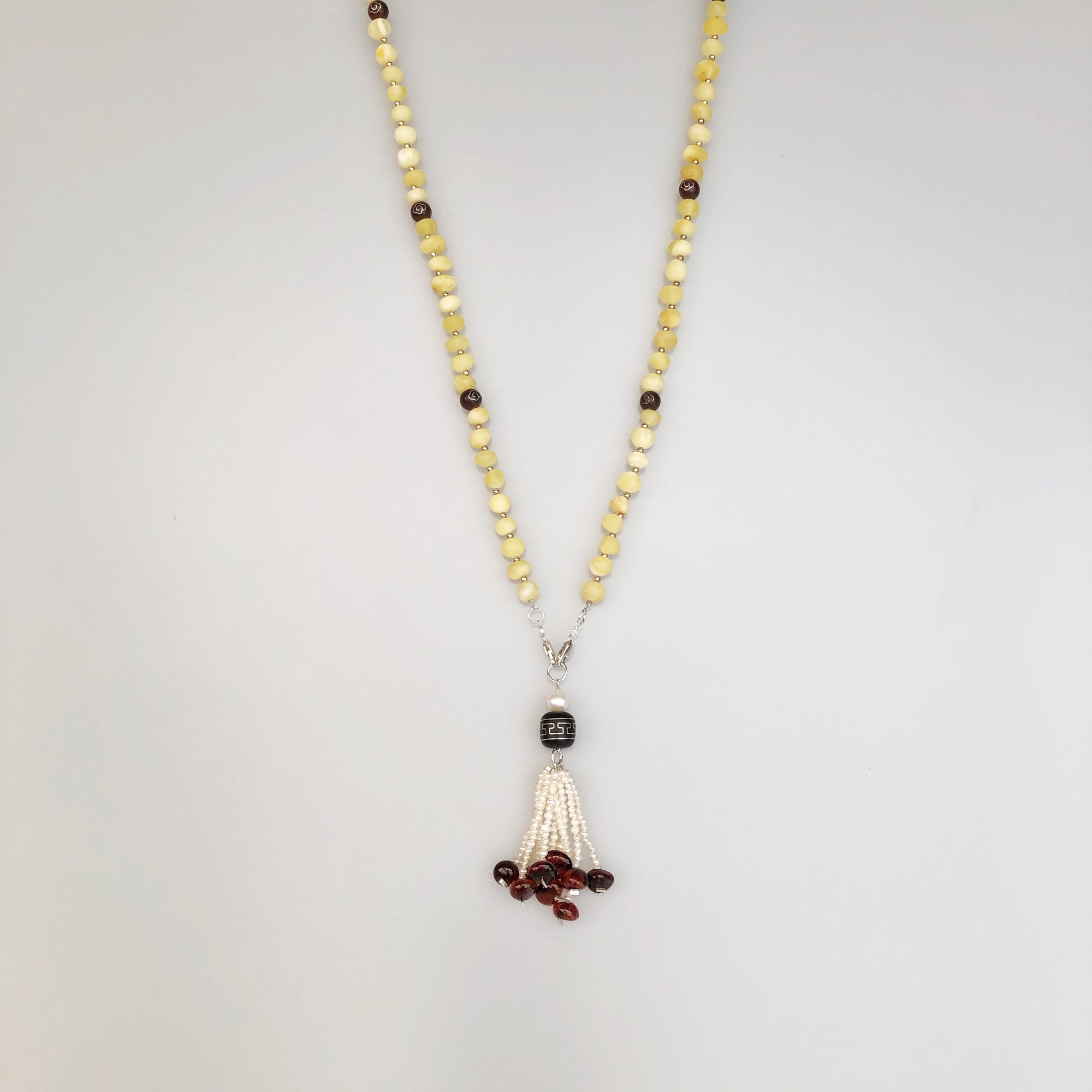 Return to Origin Amber Necklace Set - Yun Boutique