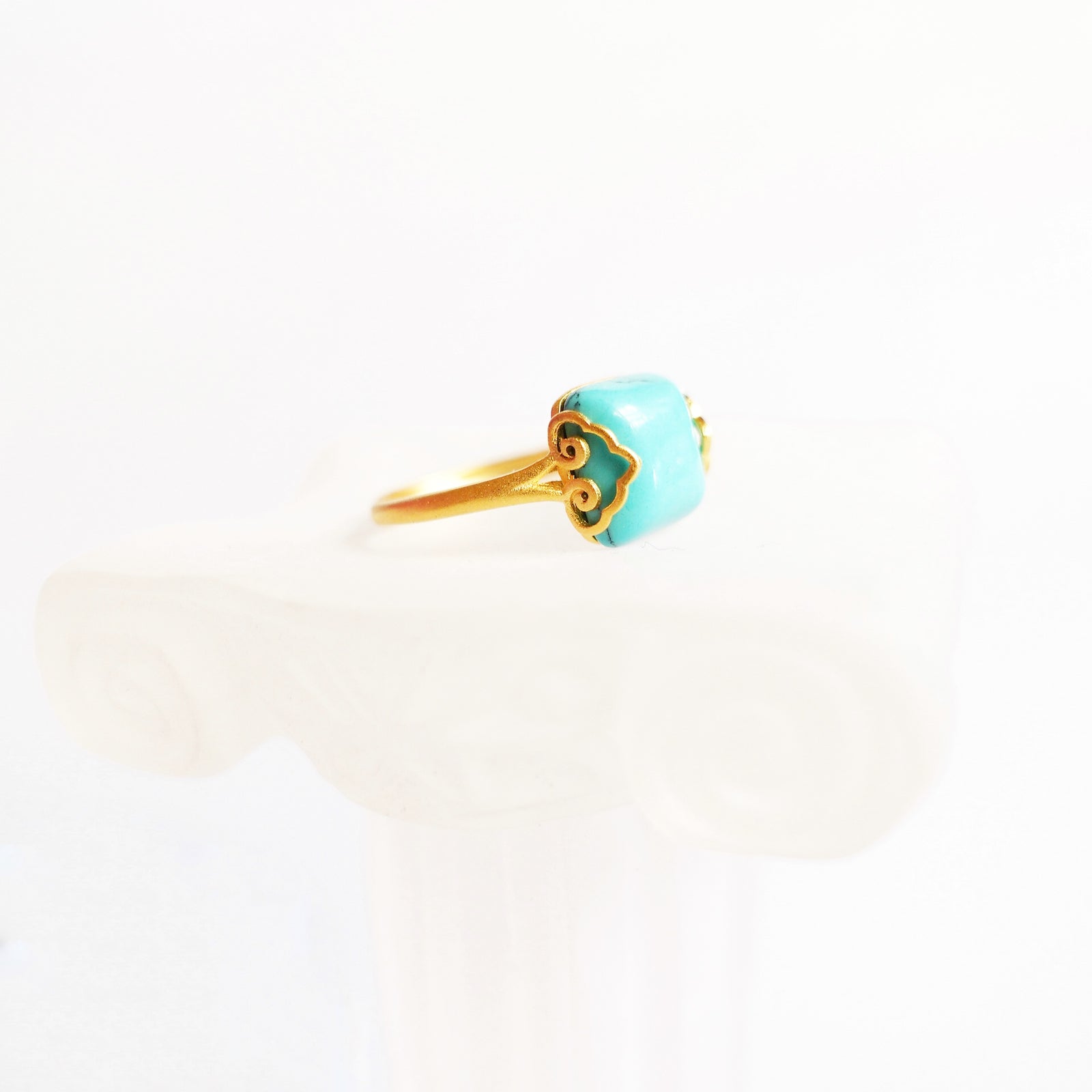 Handmade Ring, Gemstone ring, Turquoise Ring, Gold Ring, Vintage Ring, Square Ring, Cocktail Ring, Gem Rings, Gemstone rings for women, Boutique Ring, Asian Ring, Women's gold rings, Sterling Silver Ring, turquoise rings for women, Yun Boutique Ring