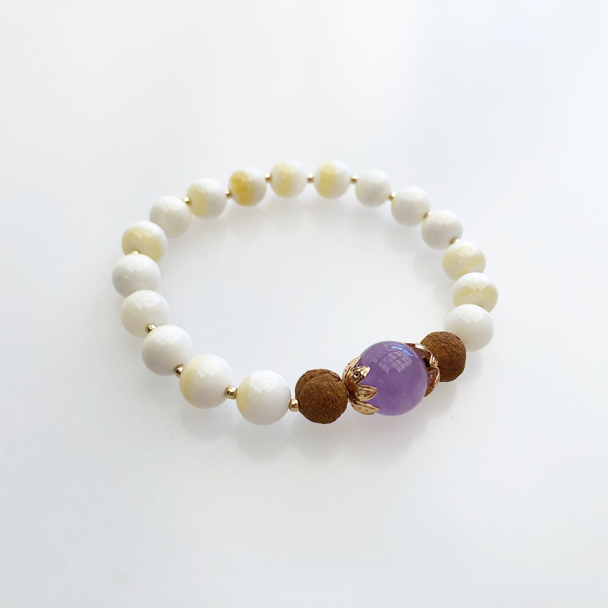 Beaded Tridacna Herbal Bracelet