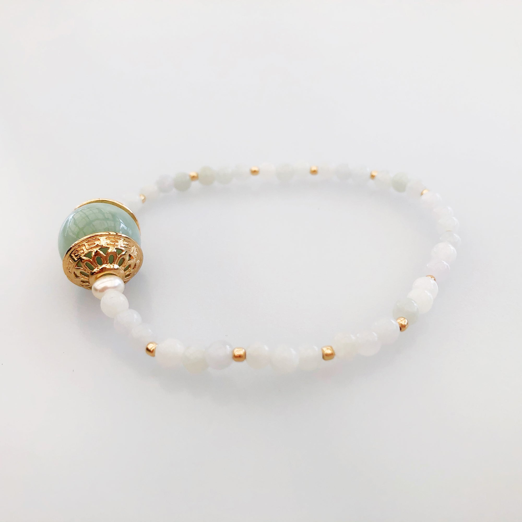 Beaded Gold Mint Jadeite Bracelet - Yun Boutique