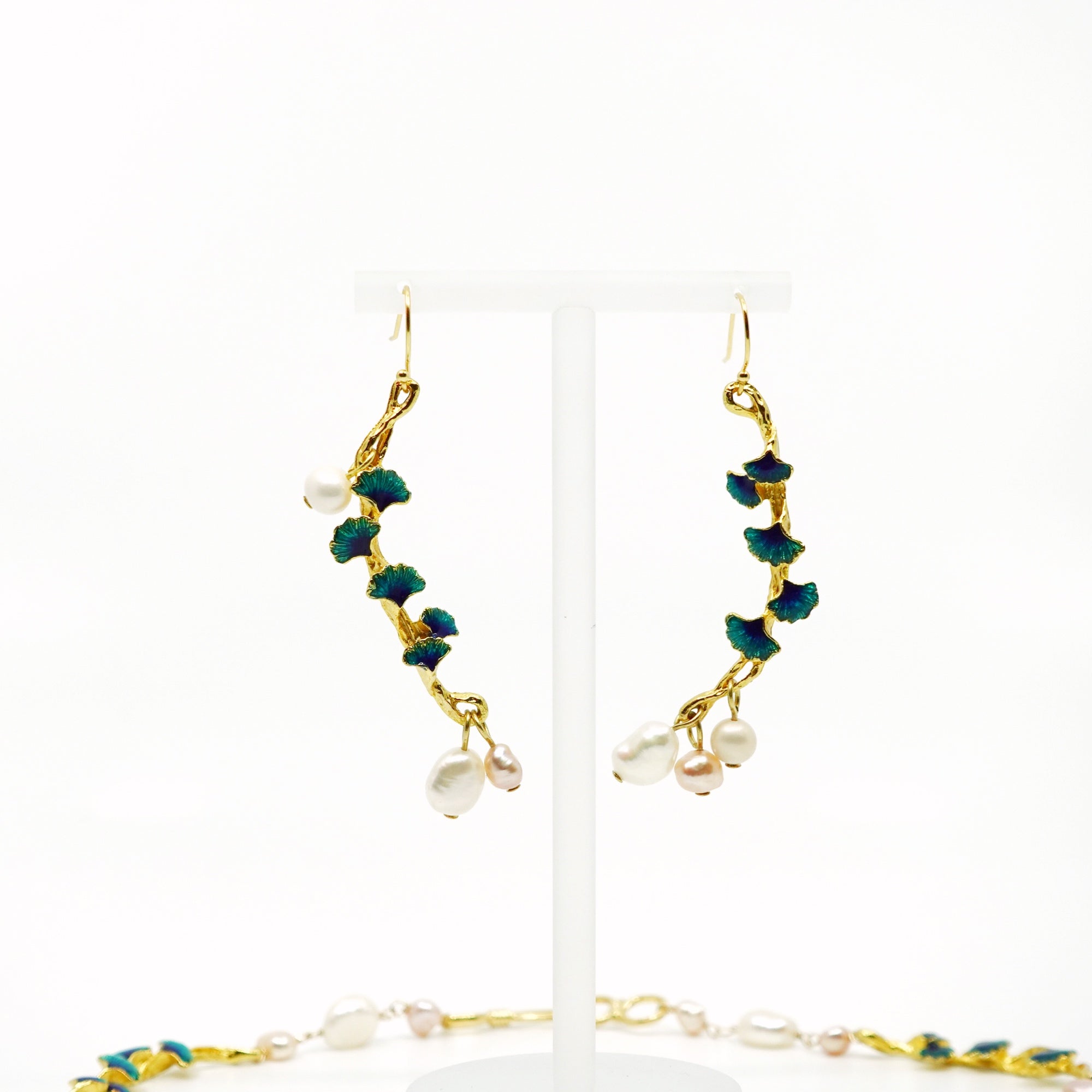 Gold Enamel Vine Pearl Necklace and Earring Set - Yun Boutique