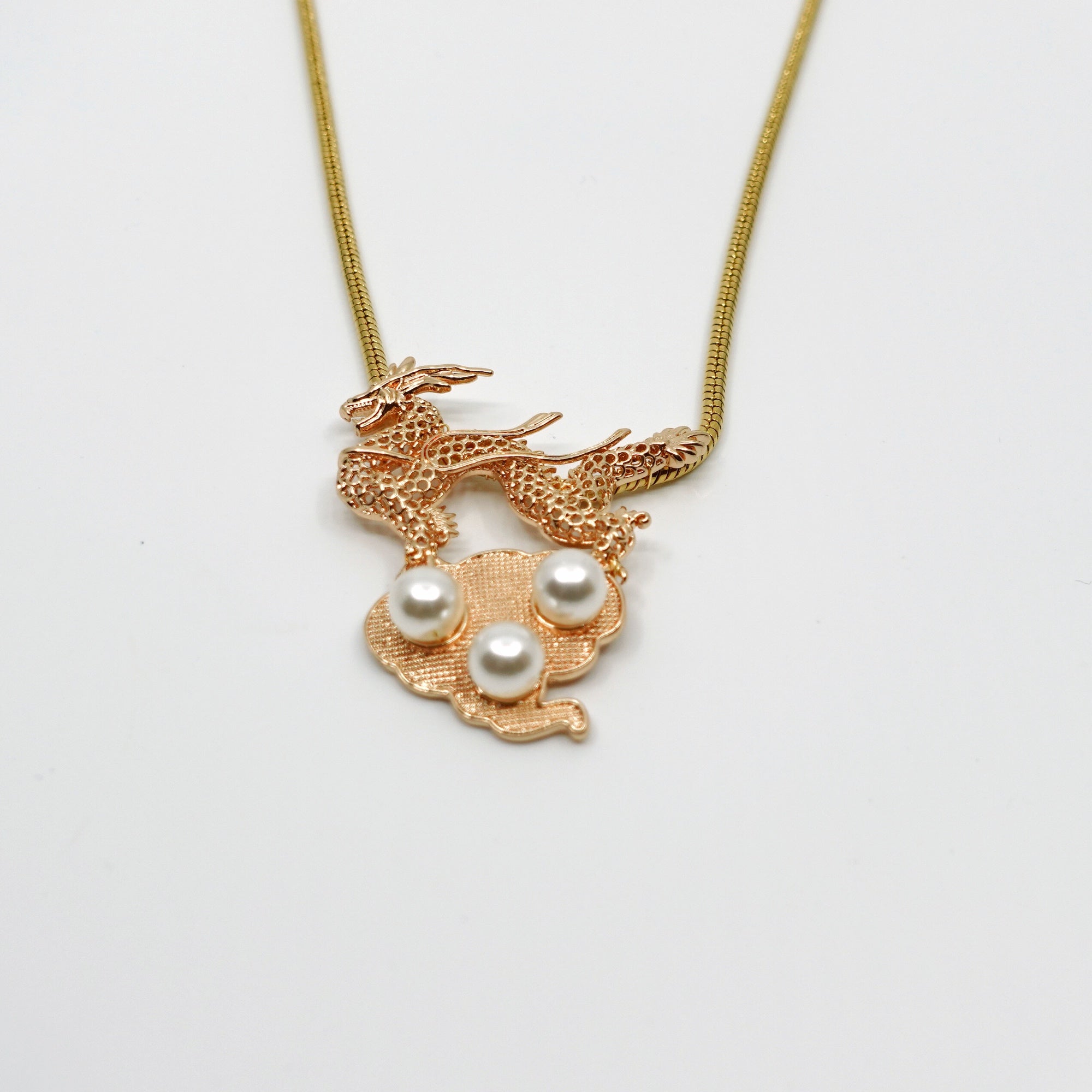 Gold Dragon Pendant Necklace - Yun Boutique