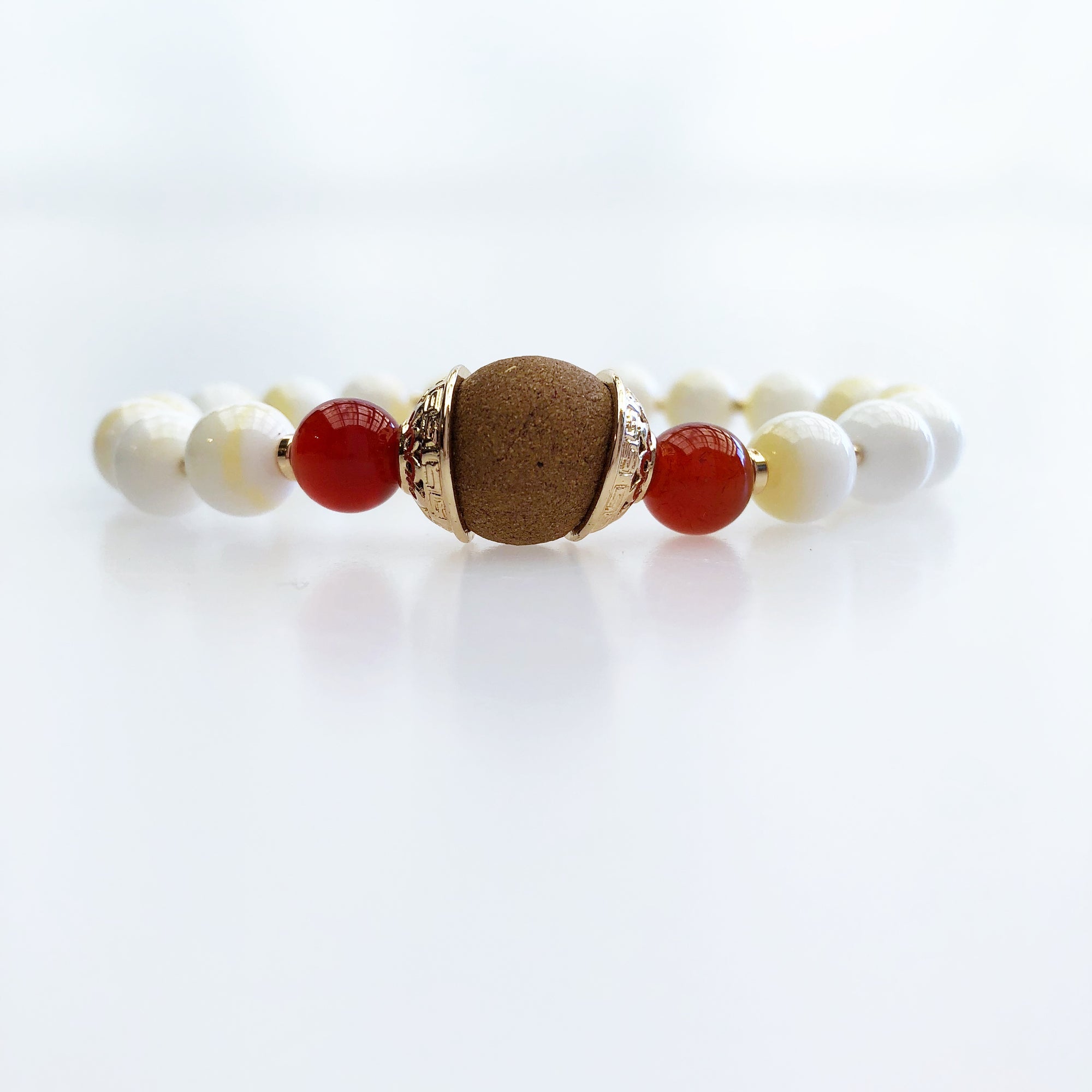 Beaded Tridacna Herbal Bracelet