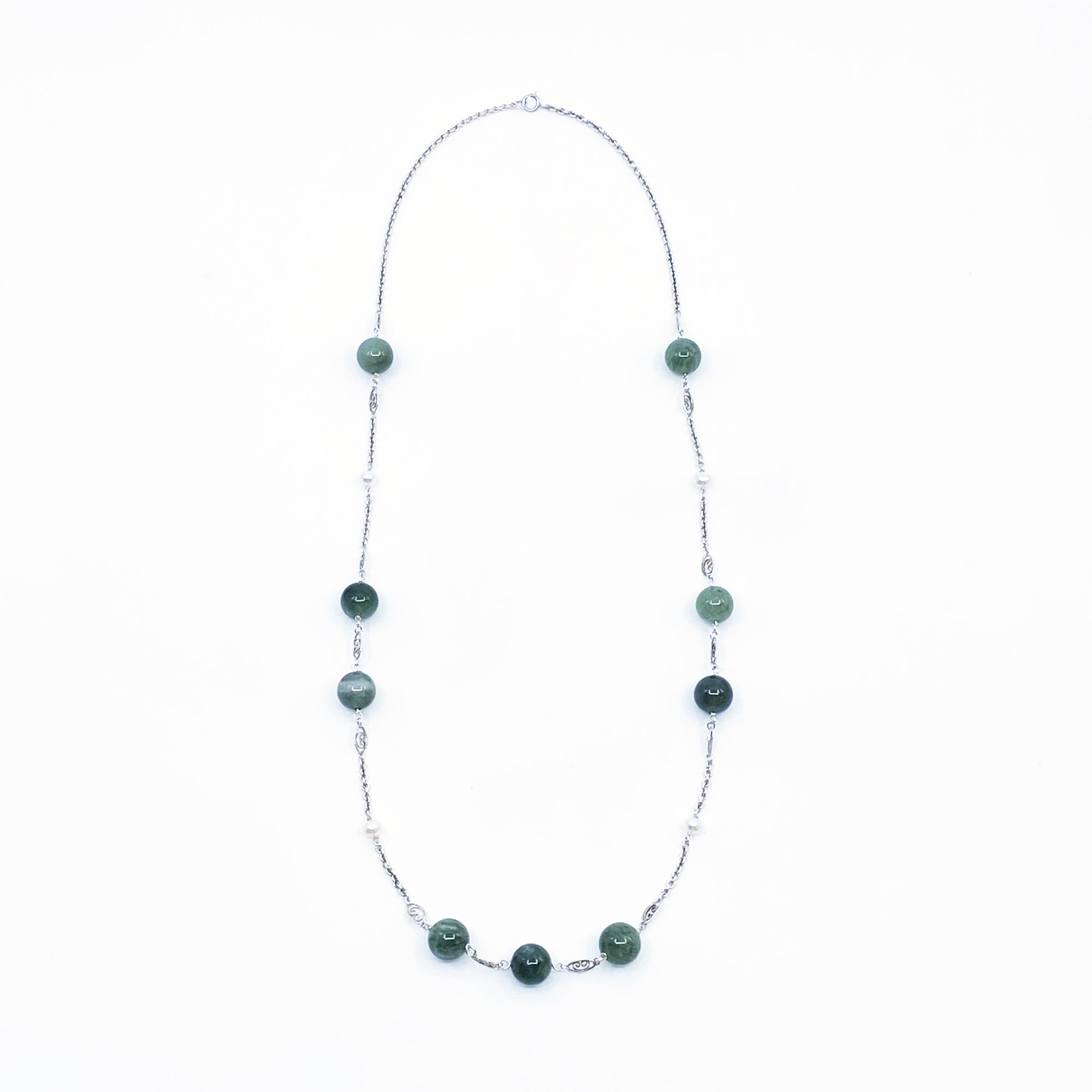 Yun Boutique The Nine Green Phantom Long Necklace