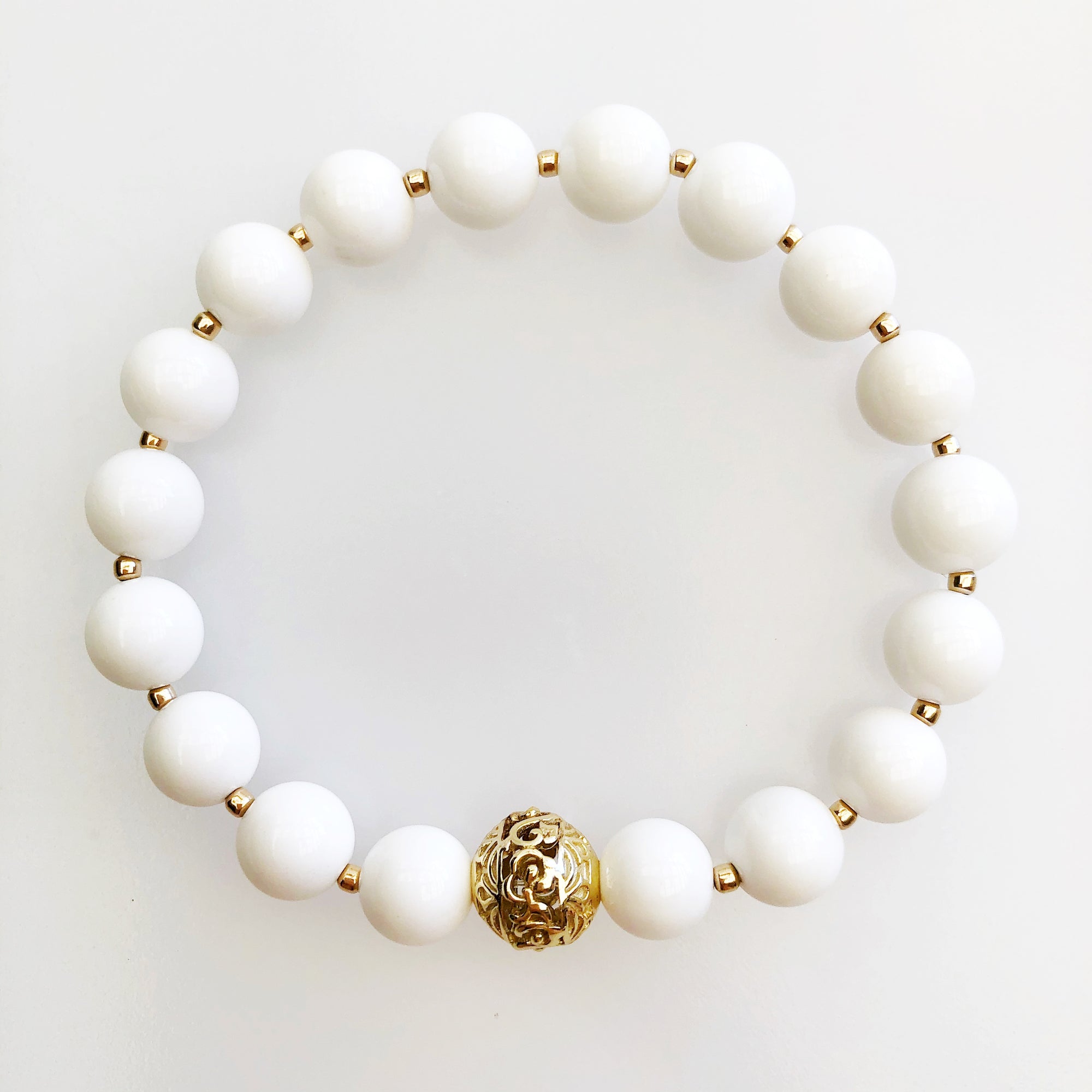 Beaded Tridacna Auspicious Clouds Bracelet