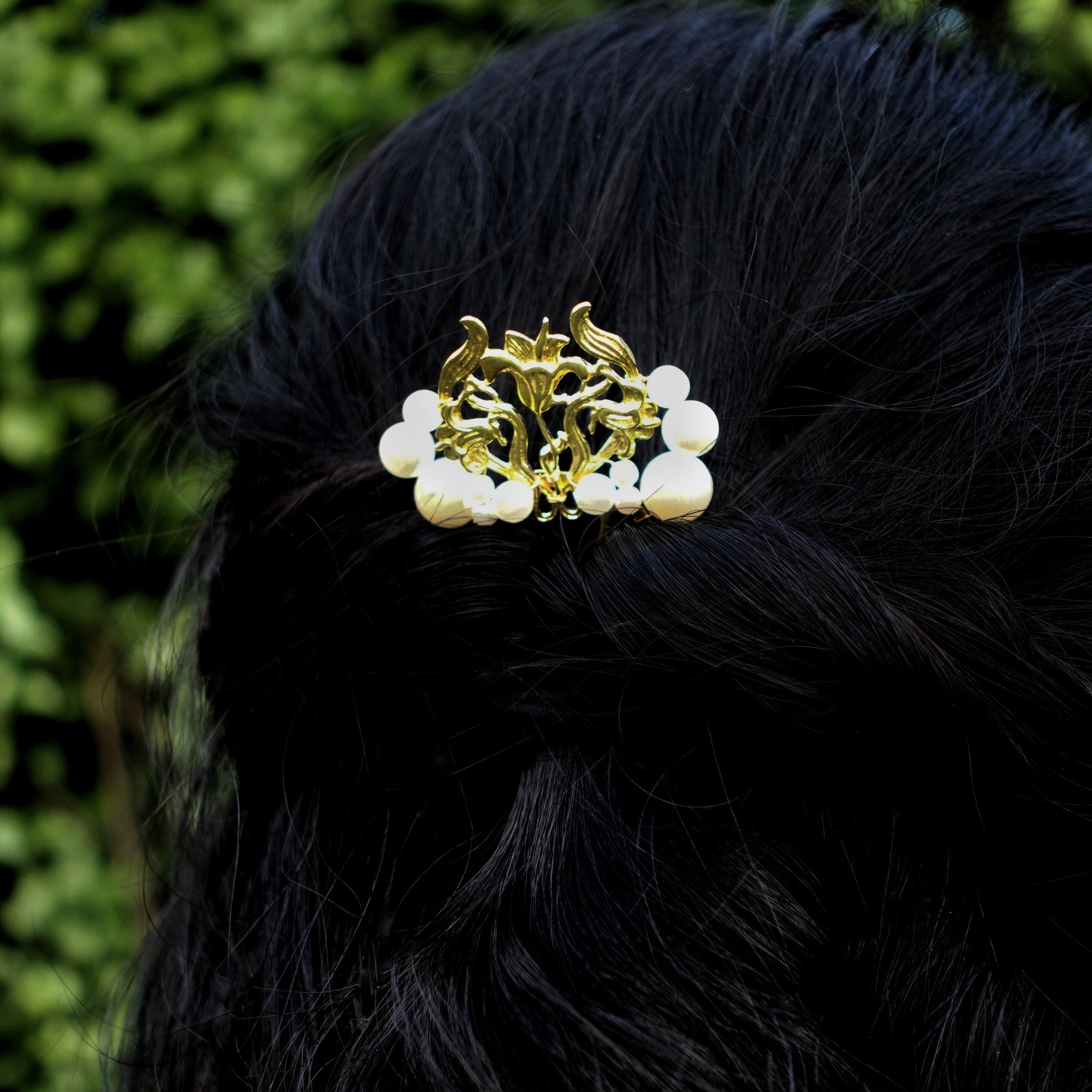 Lily Flower Hair Comb Gold - Yun Boutique