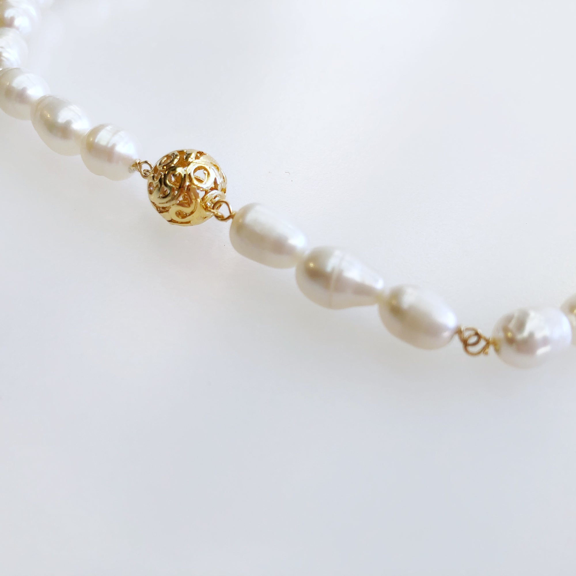 The Cloud Baroque Pearl and Chain Necklace - Yun Boutique