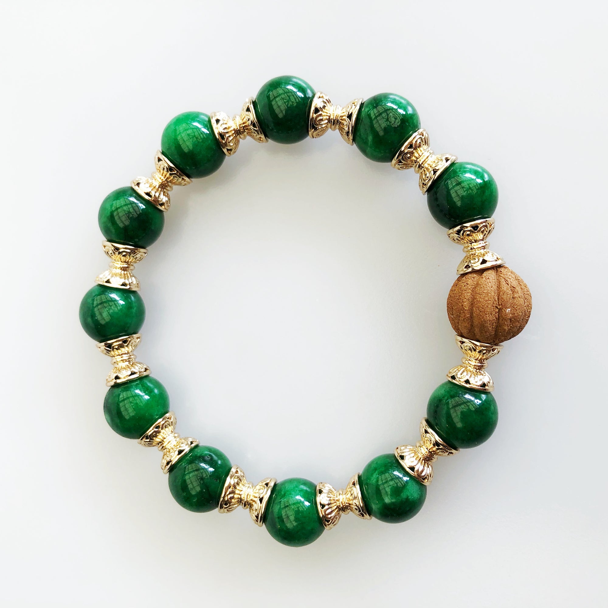 Vintage Style 10mm Jadeite Herbal Bracelet